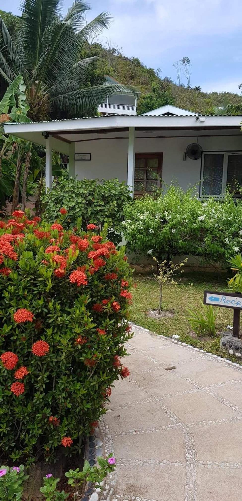 Sea View Lodge