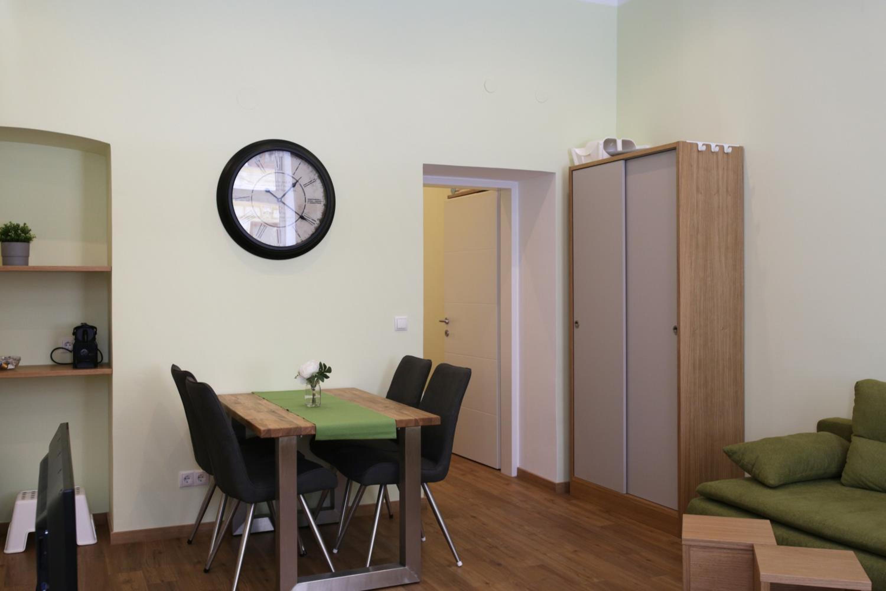 Vienna Gold Apartments - contactless check in