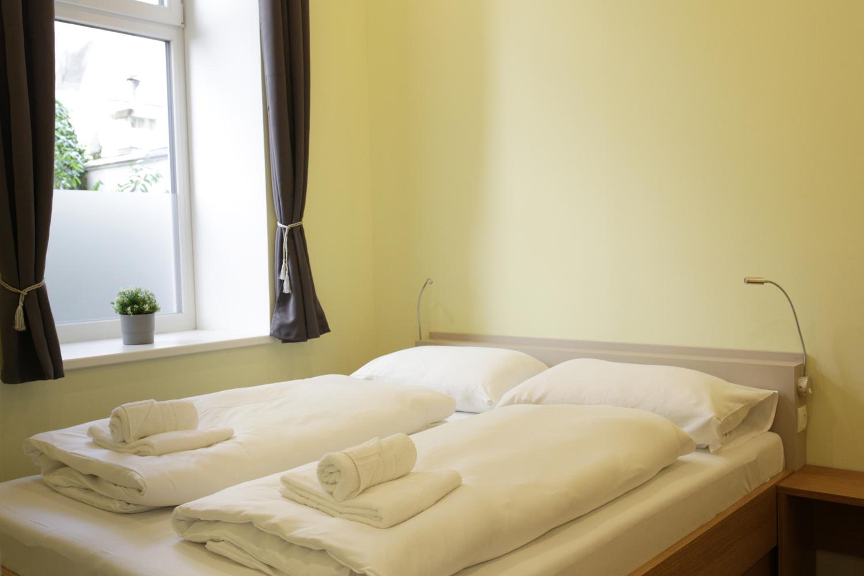 Vienna Gold Apartments - contactless check in