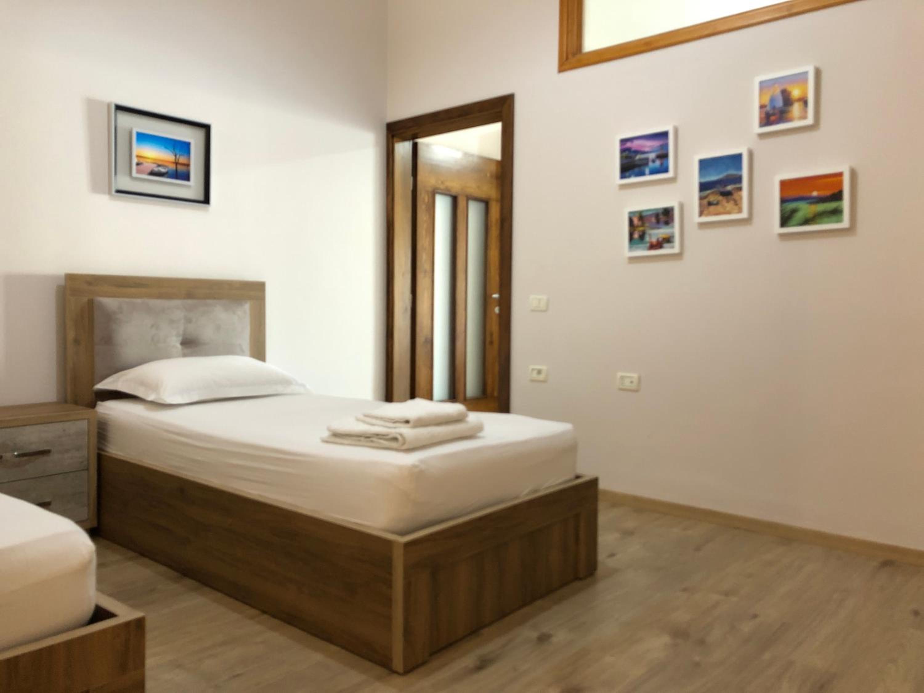 Cepani Apartments