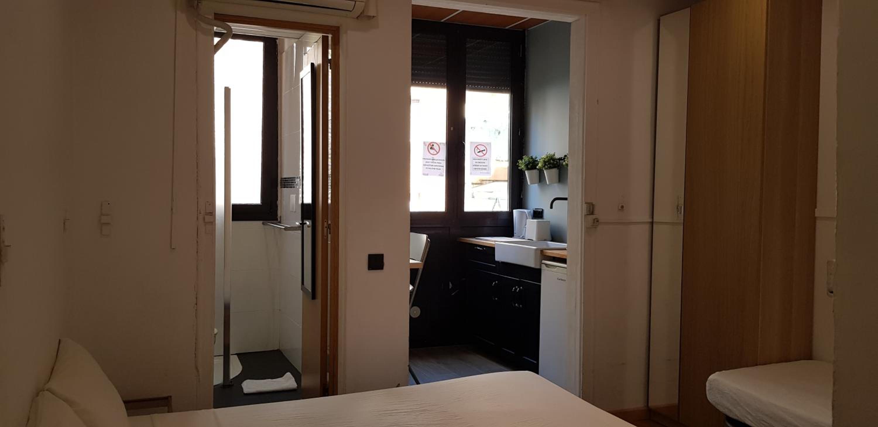 hotel room