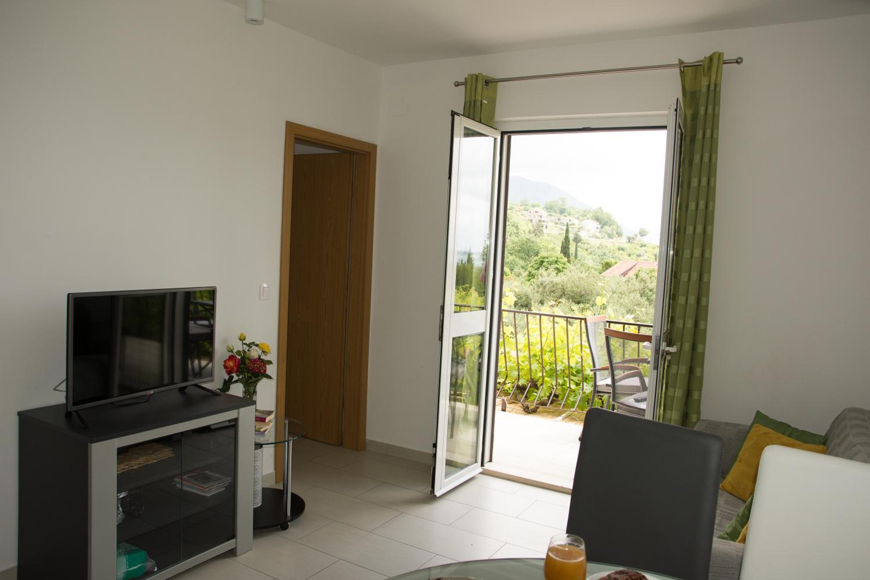 Apartments Tabain view 4