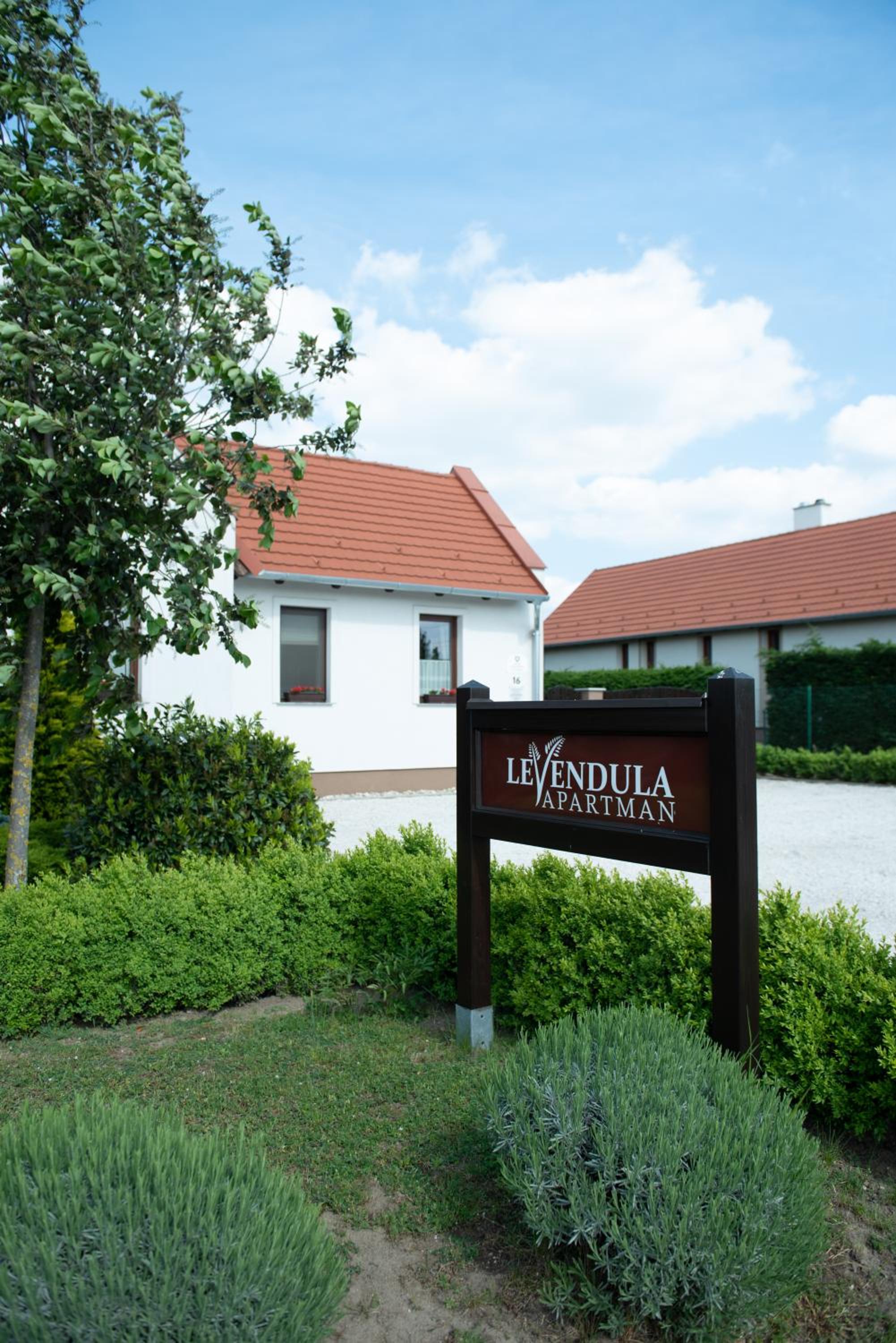 Levendula Apartman view 2