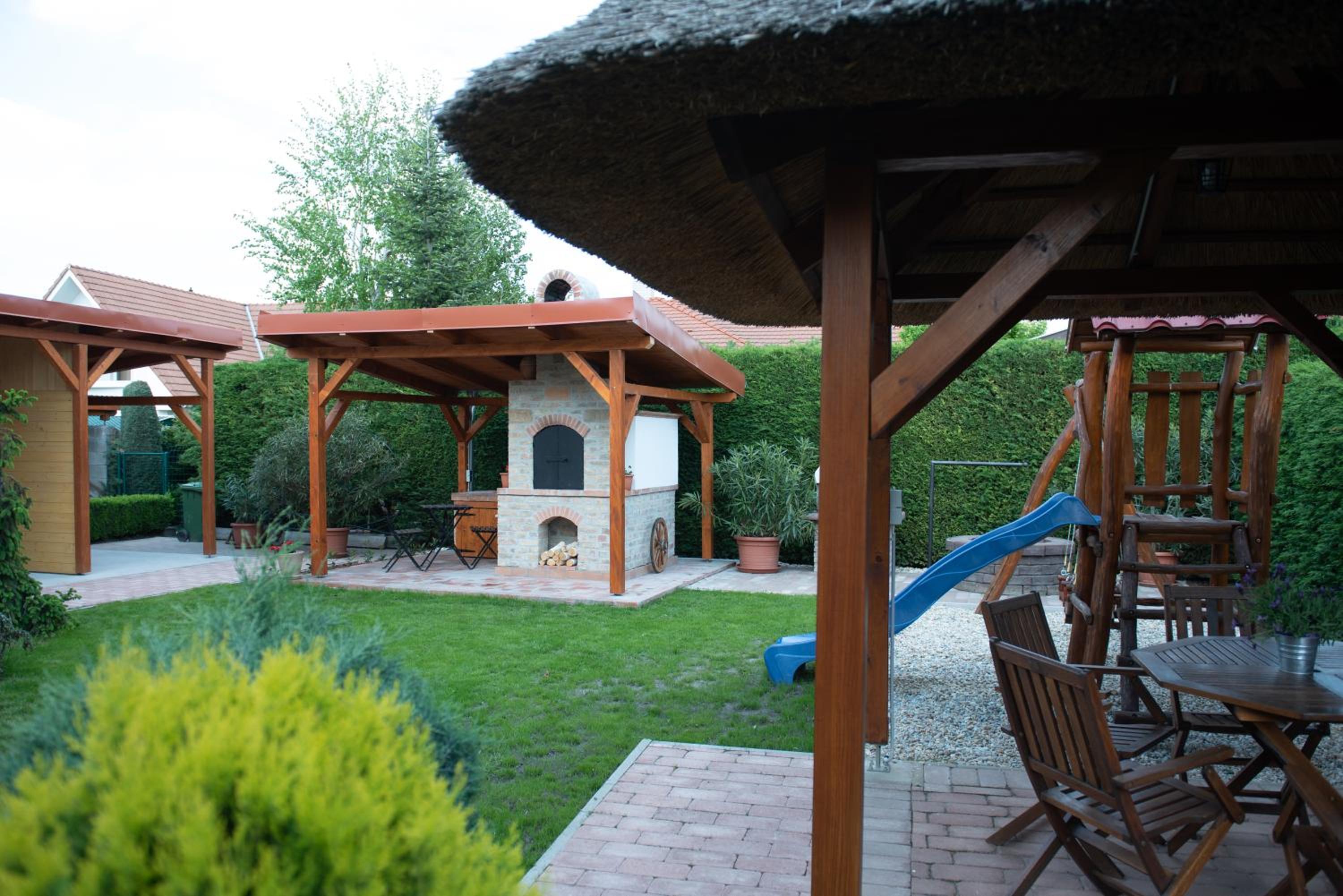 Photo 13