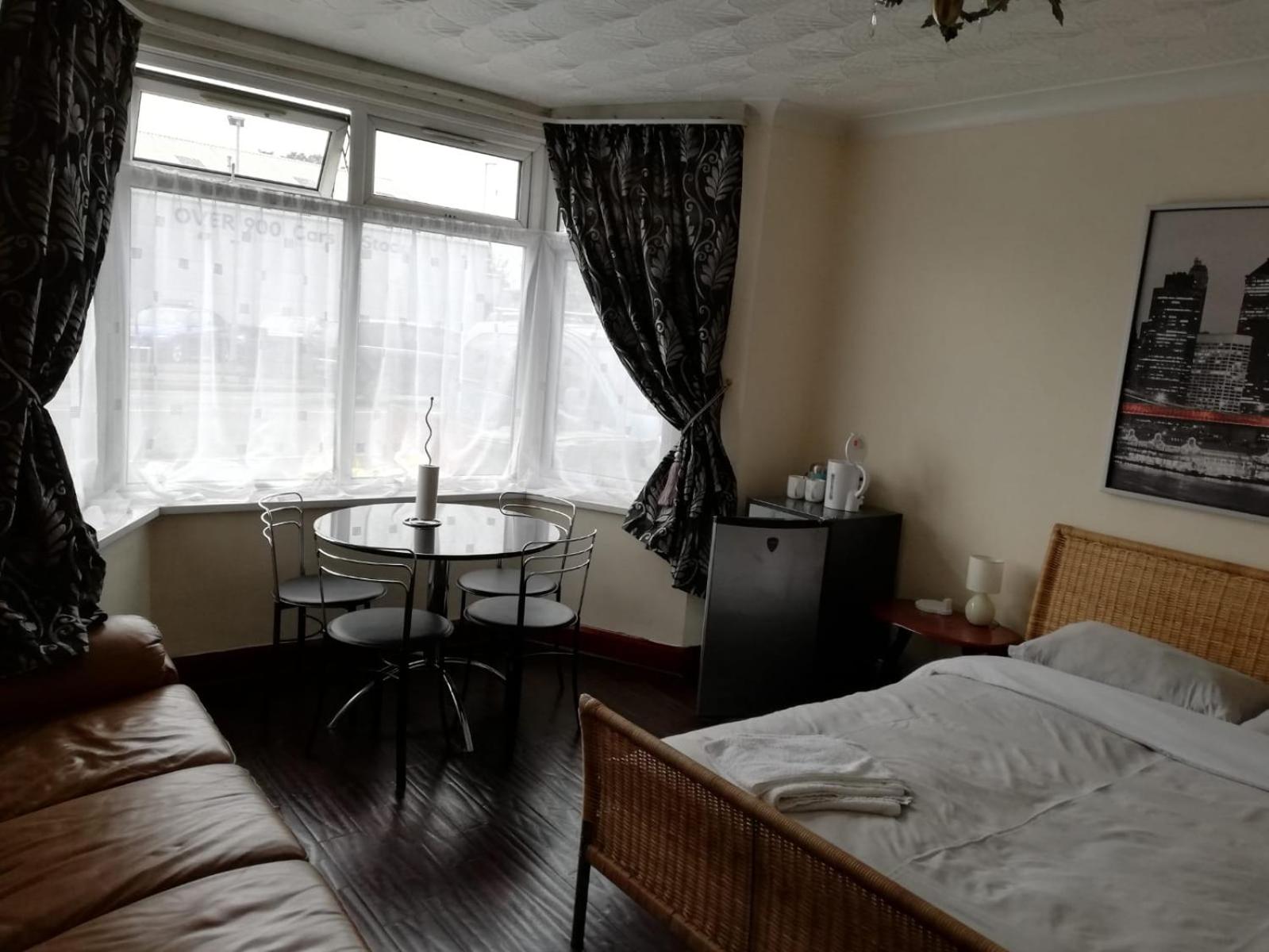 Cozy Guest House