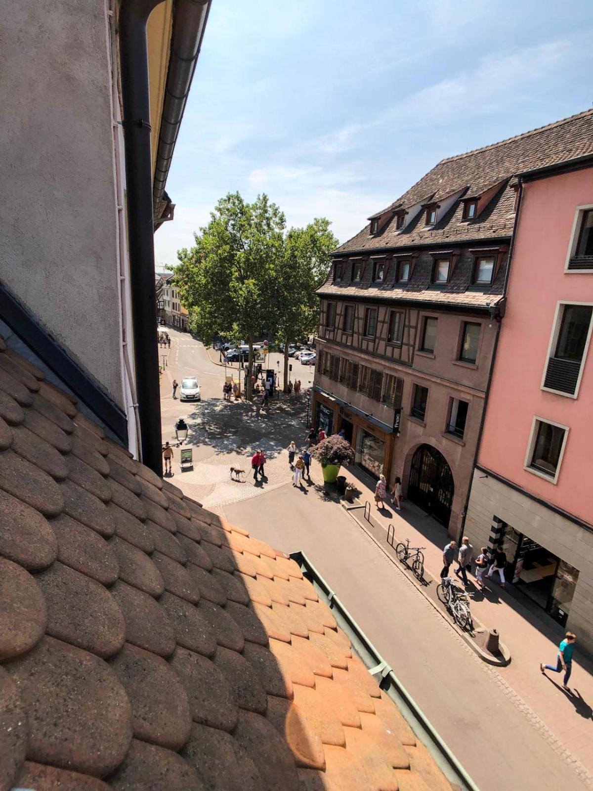 Beauty & The Beast - Old Town Cosy Apartments view 2