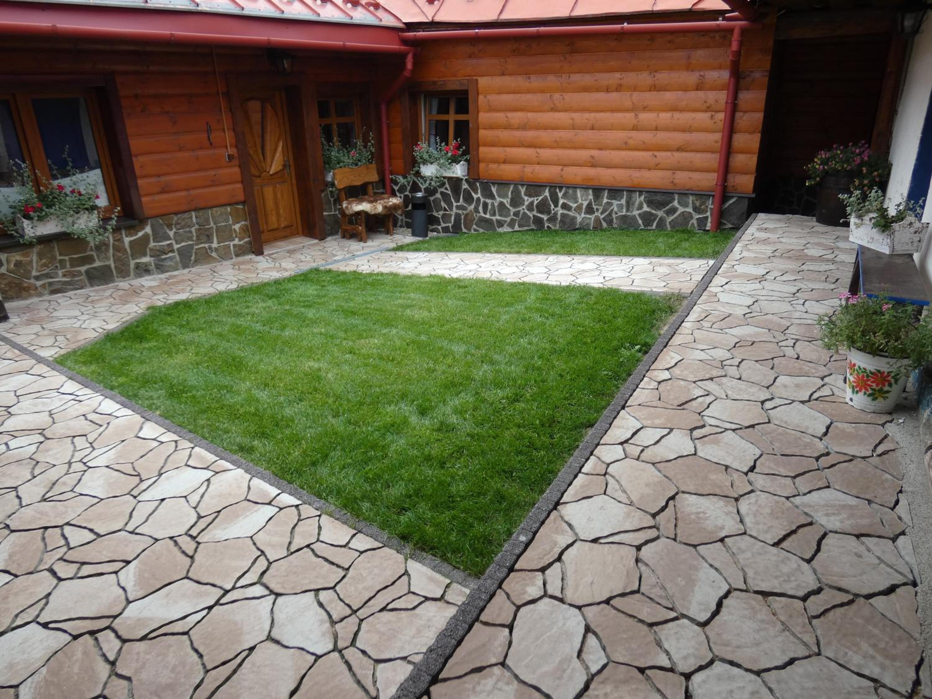 Photo 25