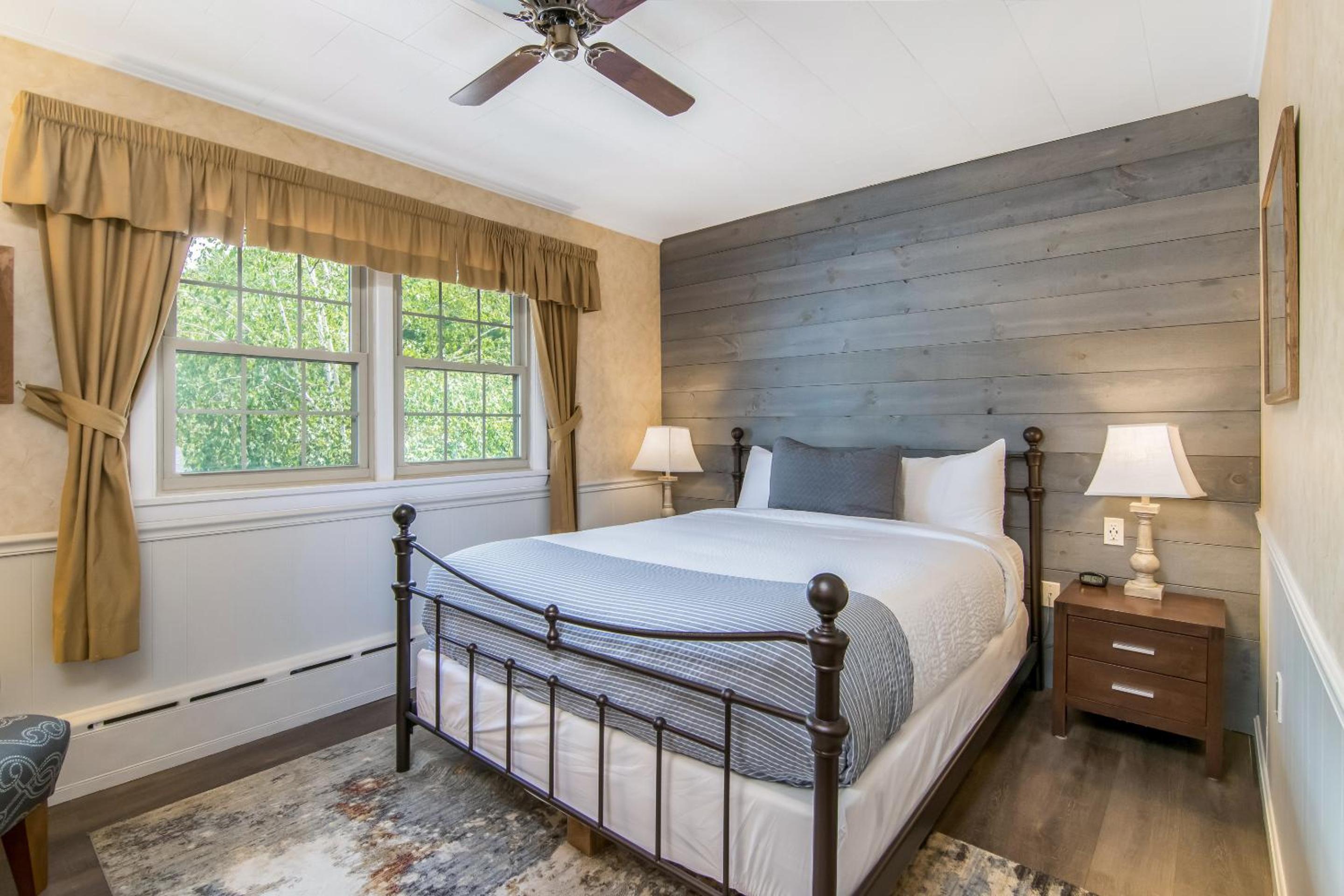 Grey Fox Inn view 5