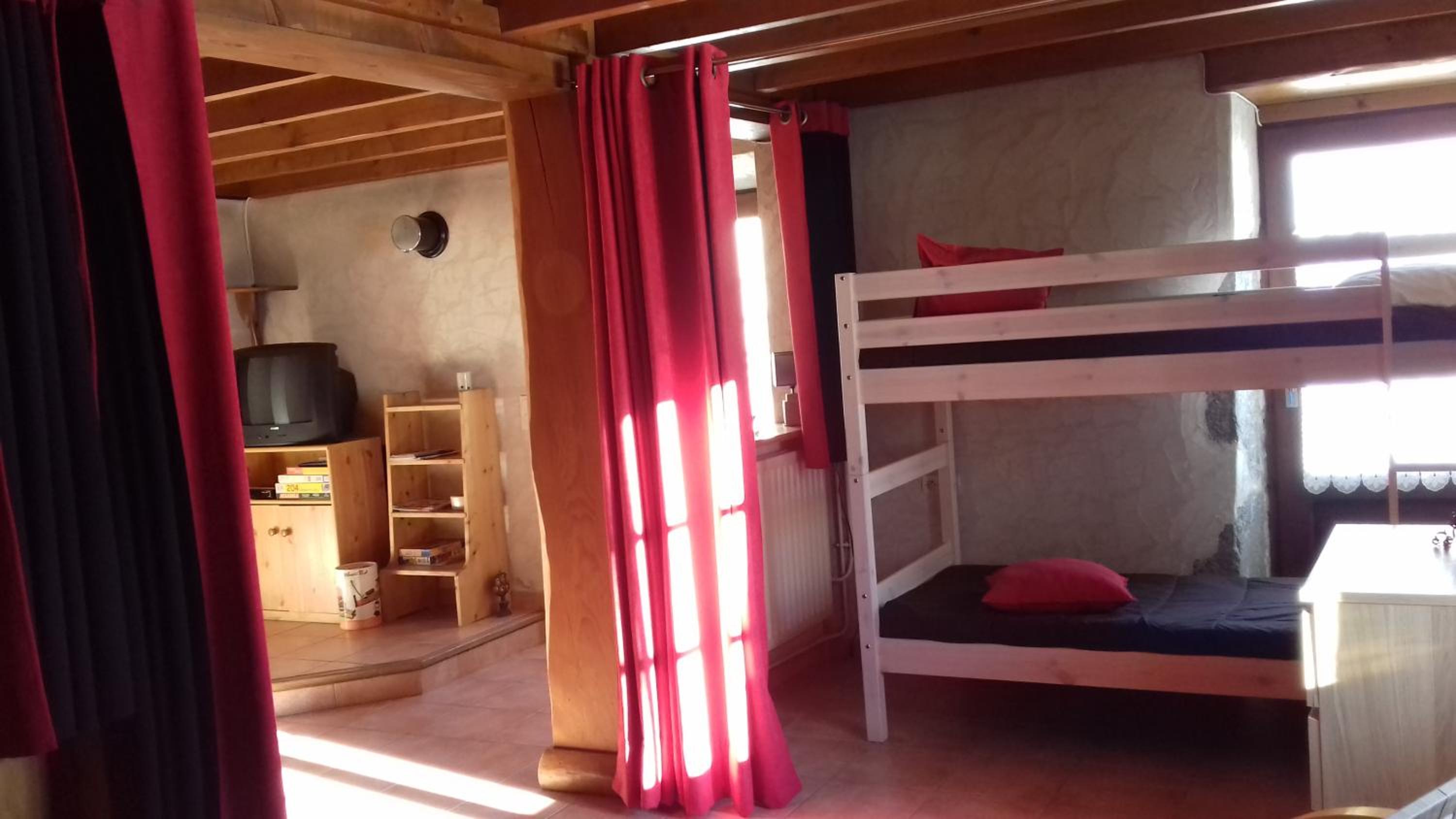Gite Seguret view 4