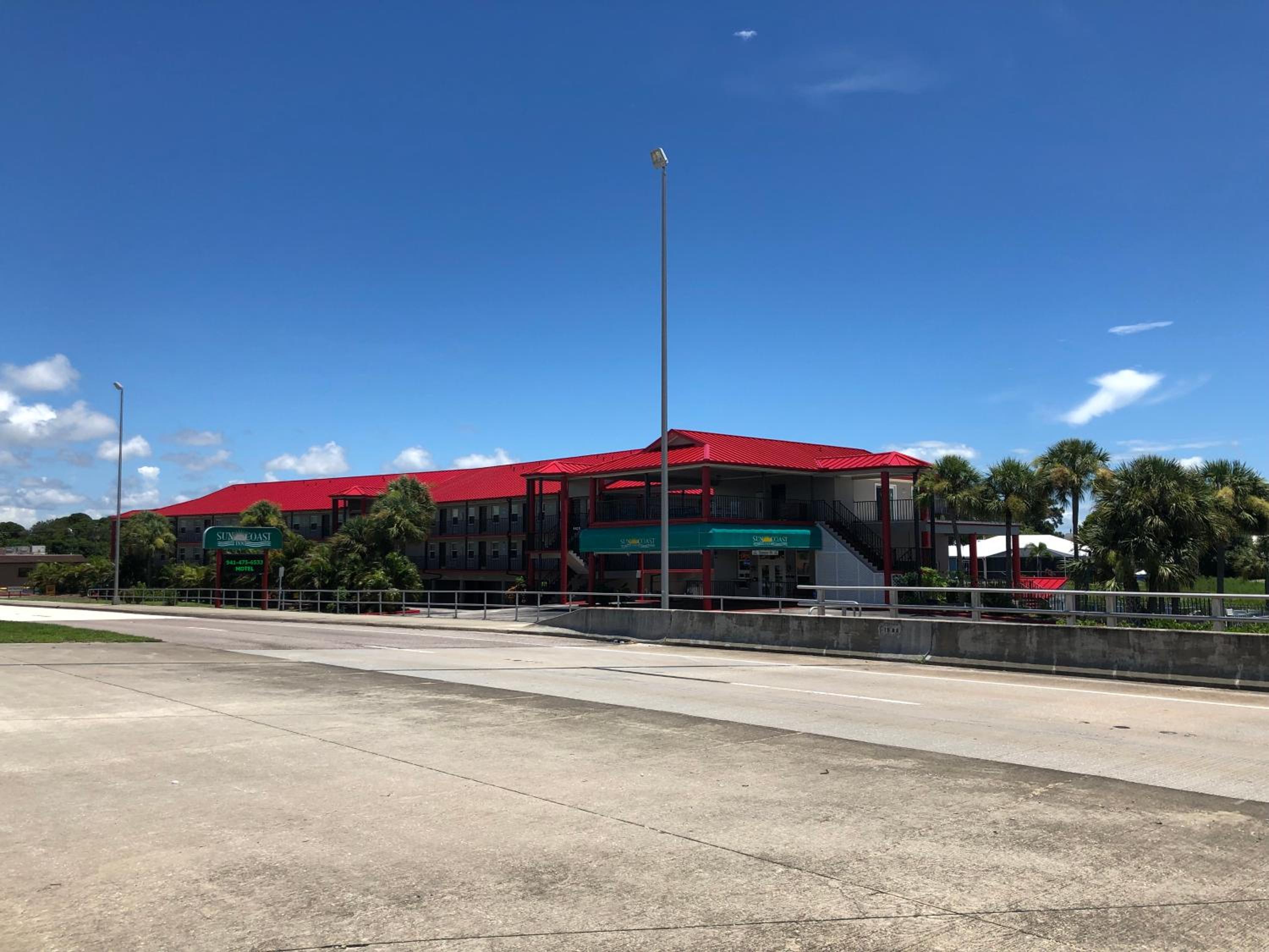 Sun Coast Inn