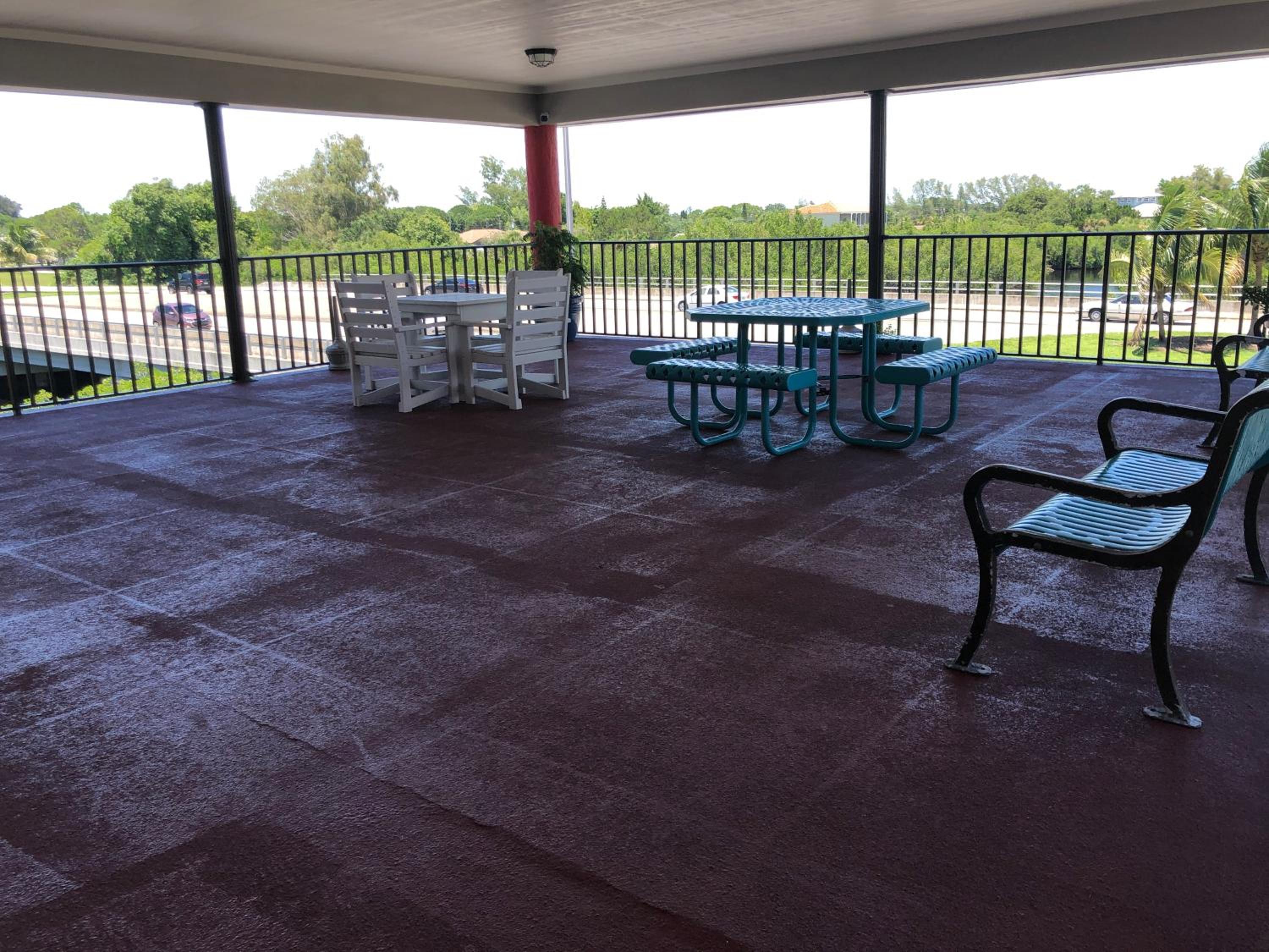 Sun Coast Inn