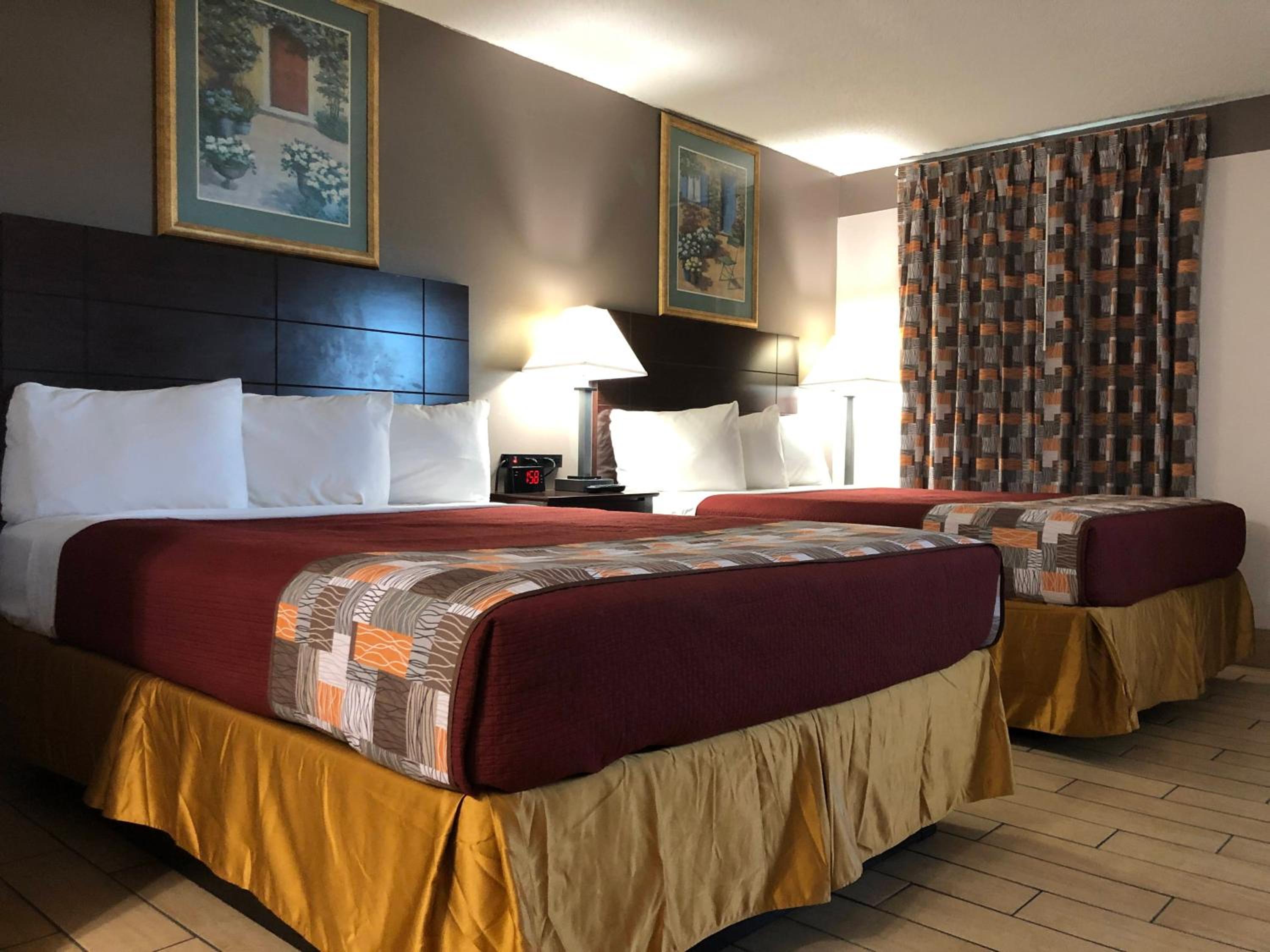 Sun Coast Inn