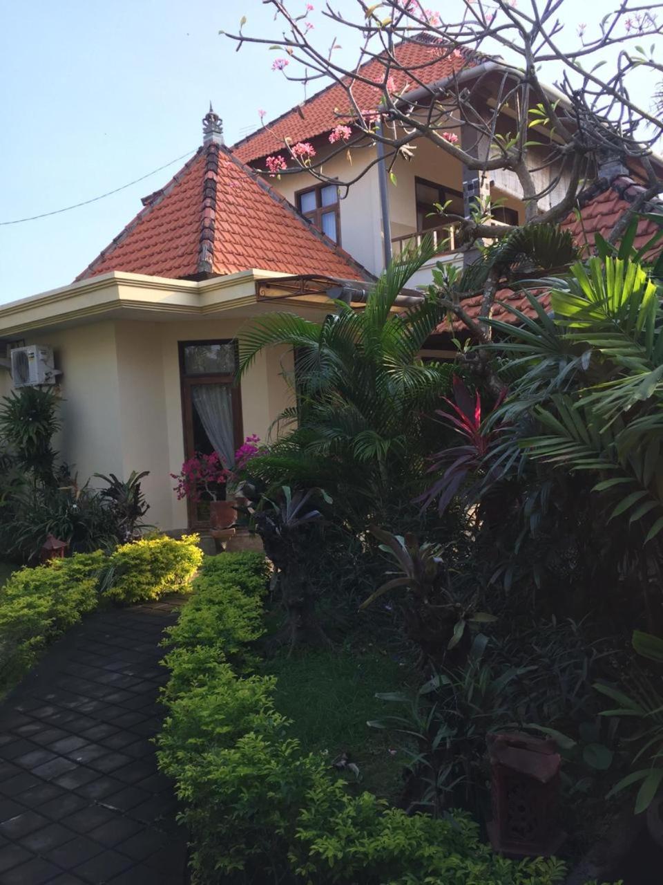 Intan Mutiara Sanur Beach Villa