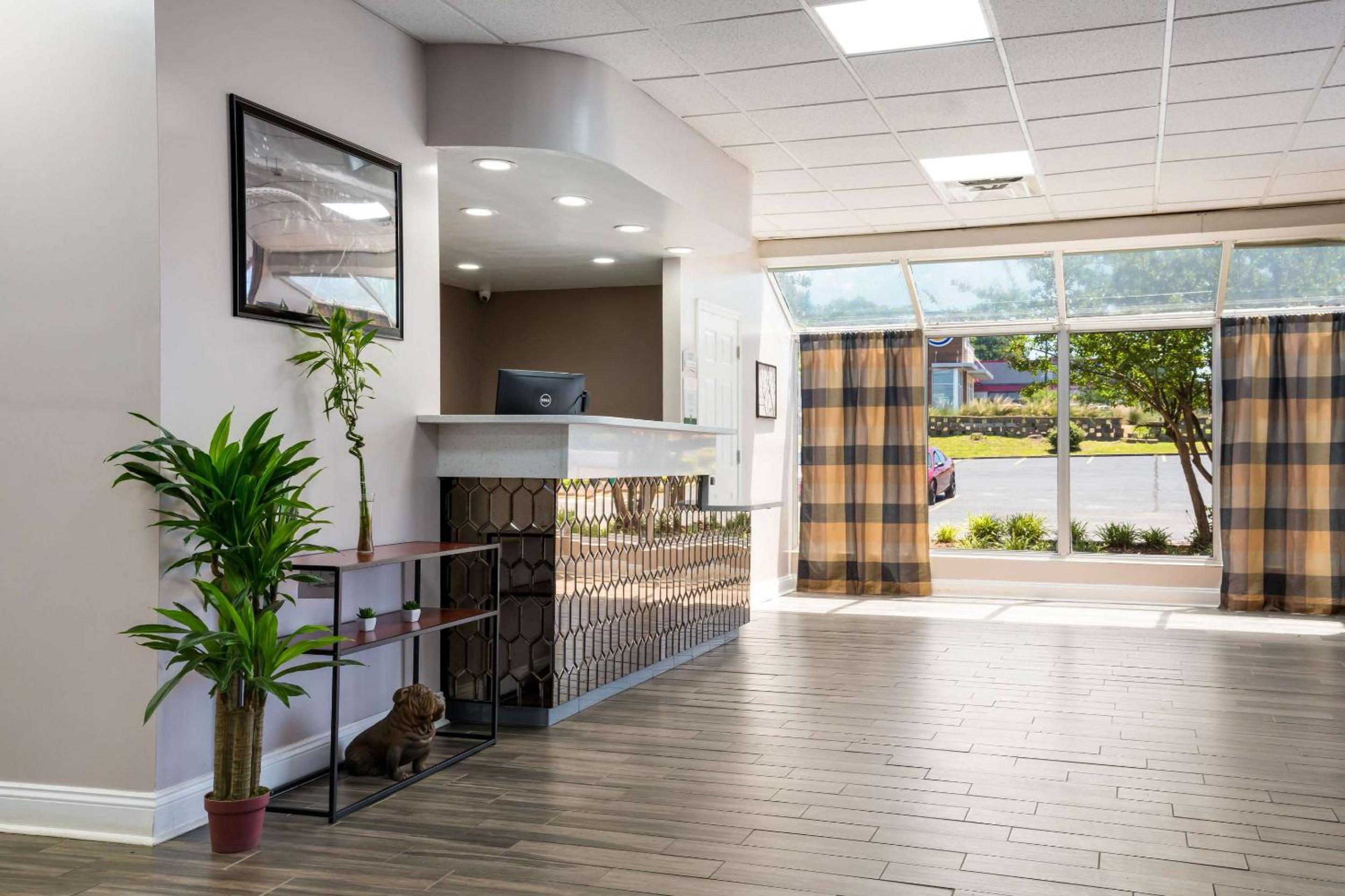 Quality Inn - Property Image 24