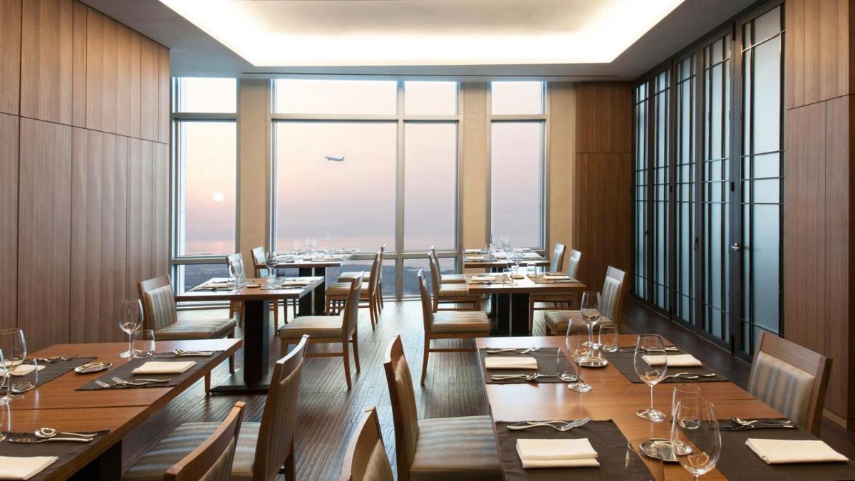 Jeju Vacations - LOTTE City Hotel Jeju - Property Image 4