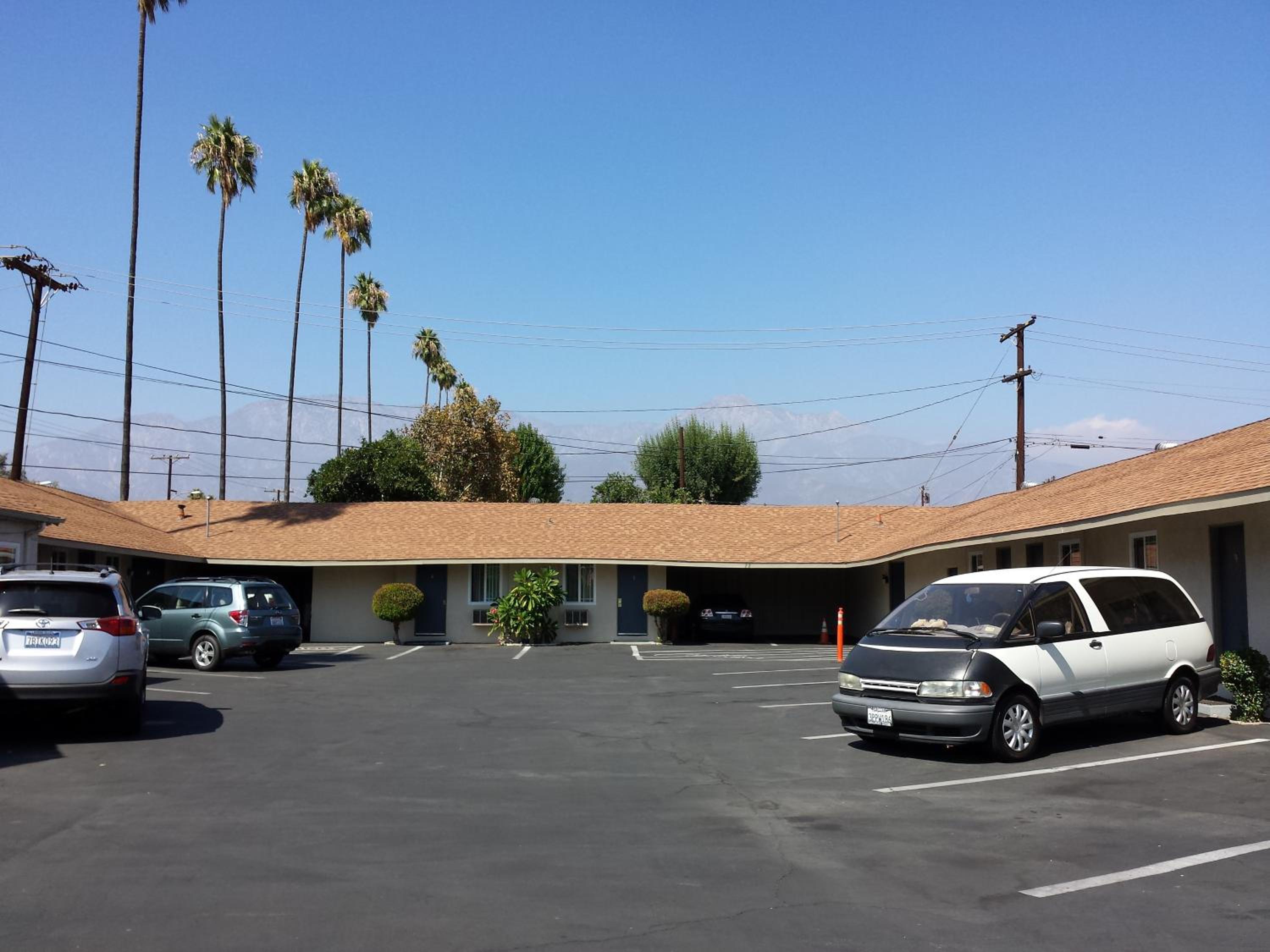 Rancho Cucamonga Vacations - New Kansan Motel - Property Image 1