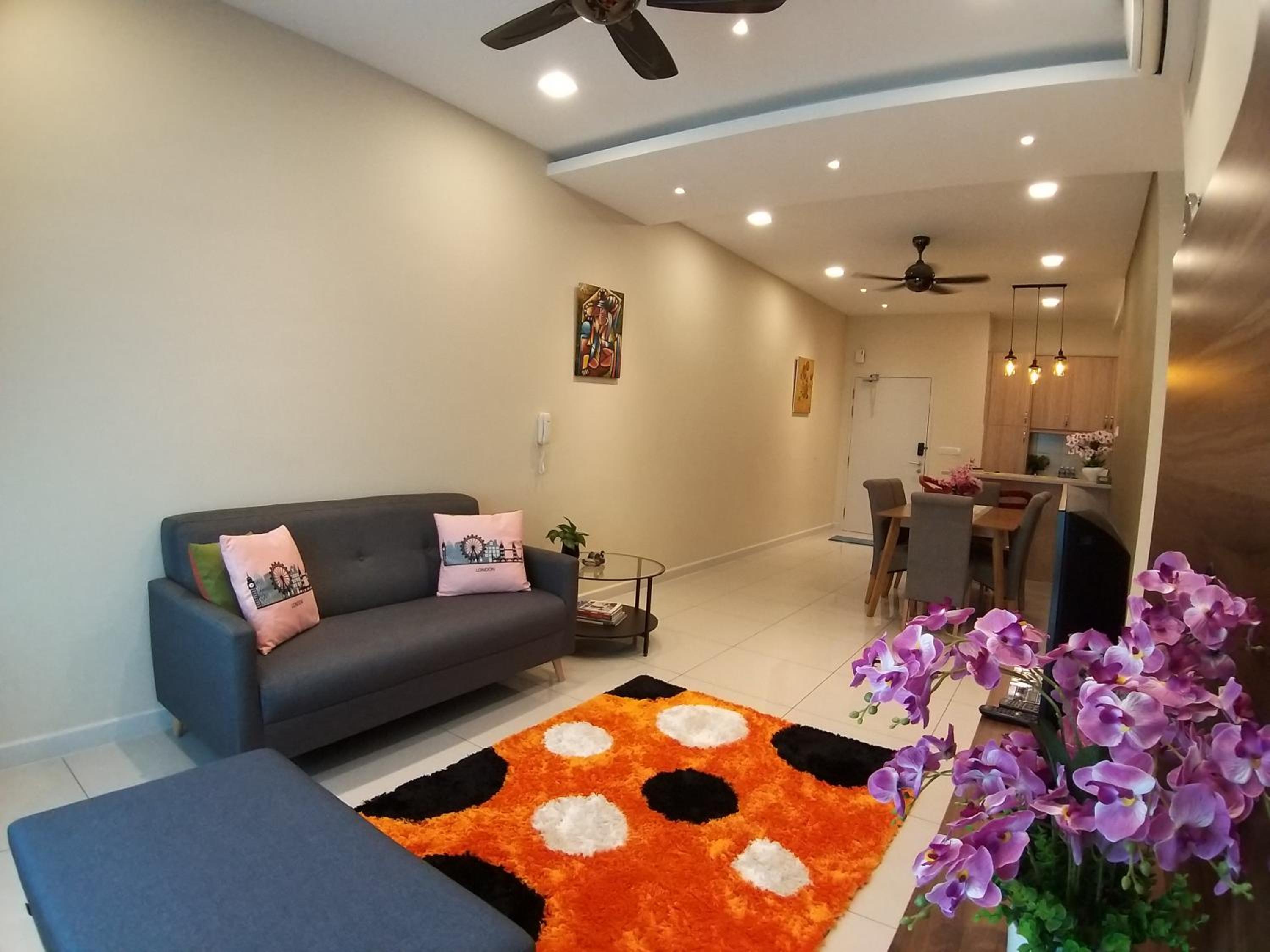 Southville Stay @ Savanna Executive Suite