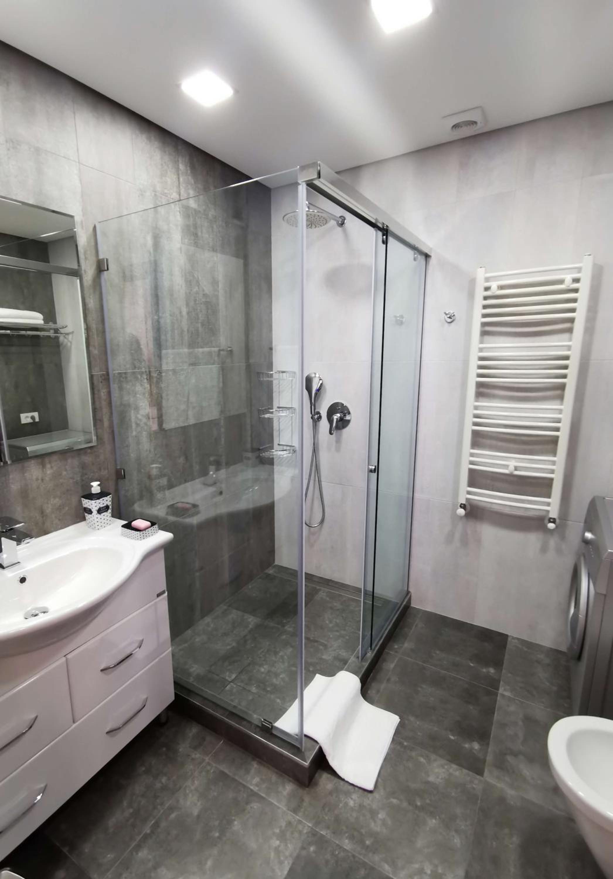 North Avenue new apartment