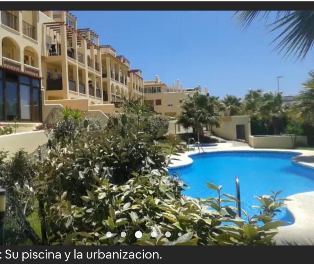 Coqueto estudio con acceso a piscina view 5