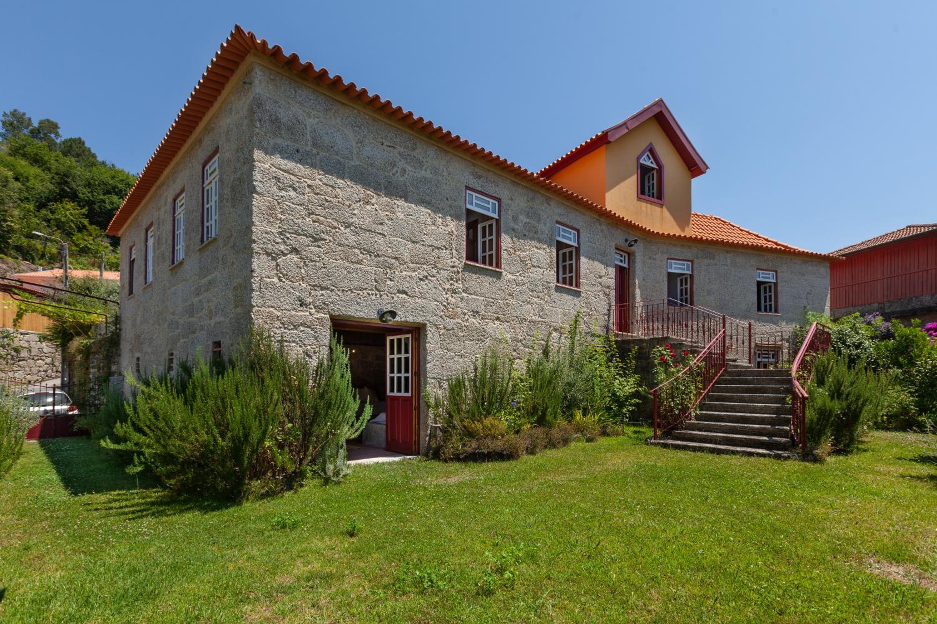 Casa do Eido - sustainable living & nature experiences Gerês