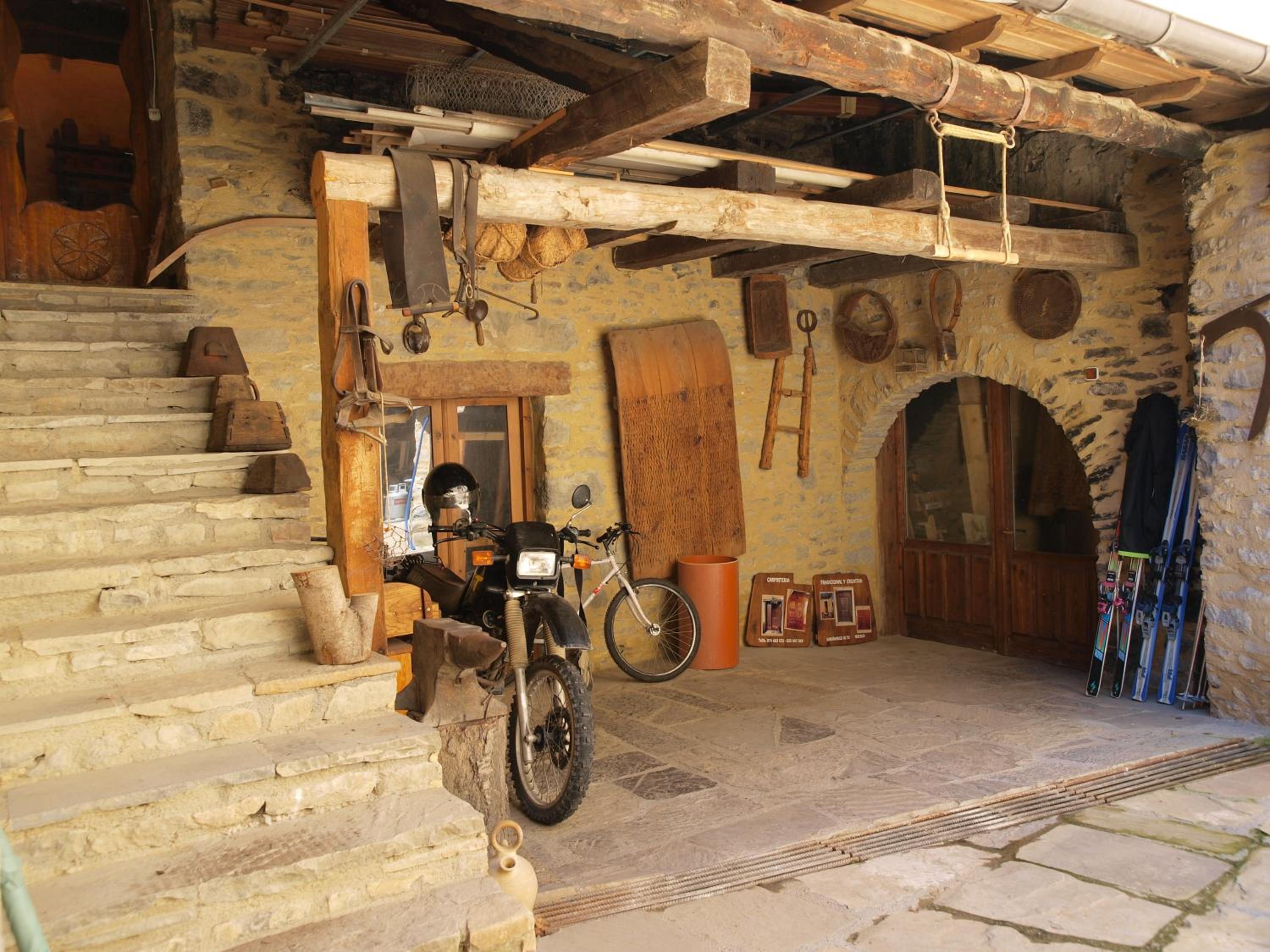 Photo 13