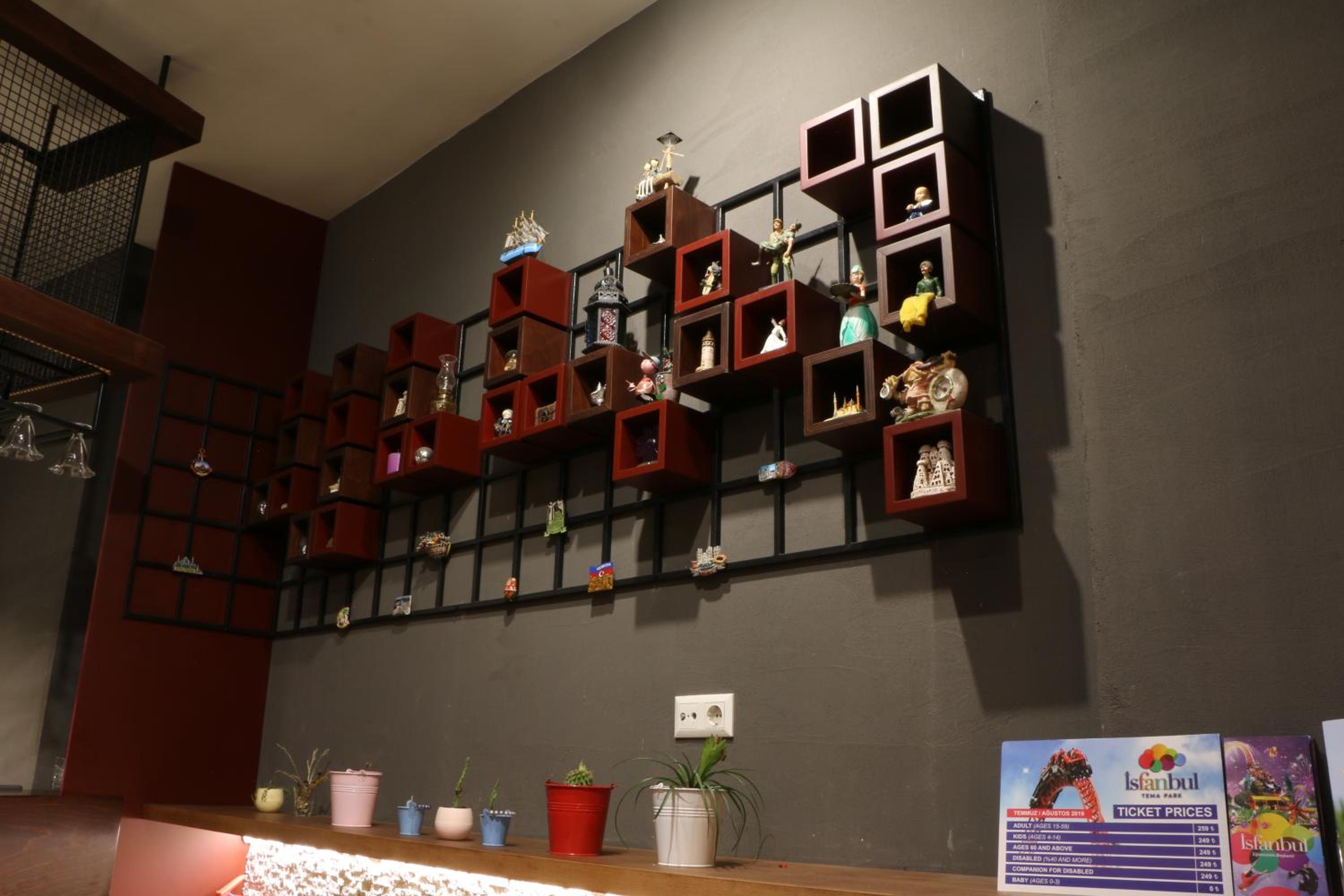 Miller Otel - Image 49