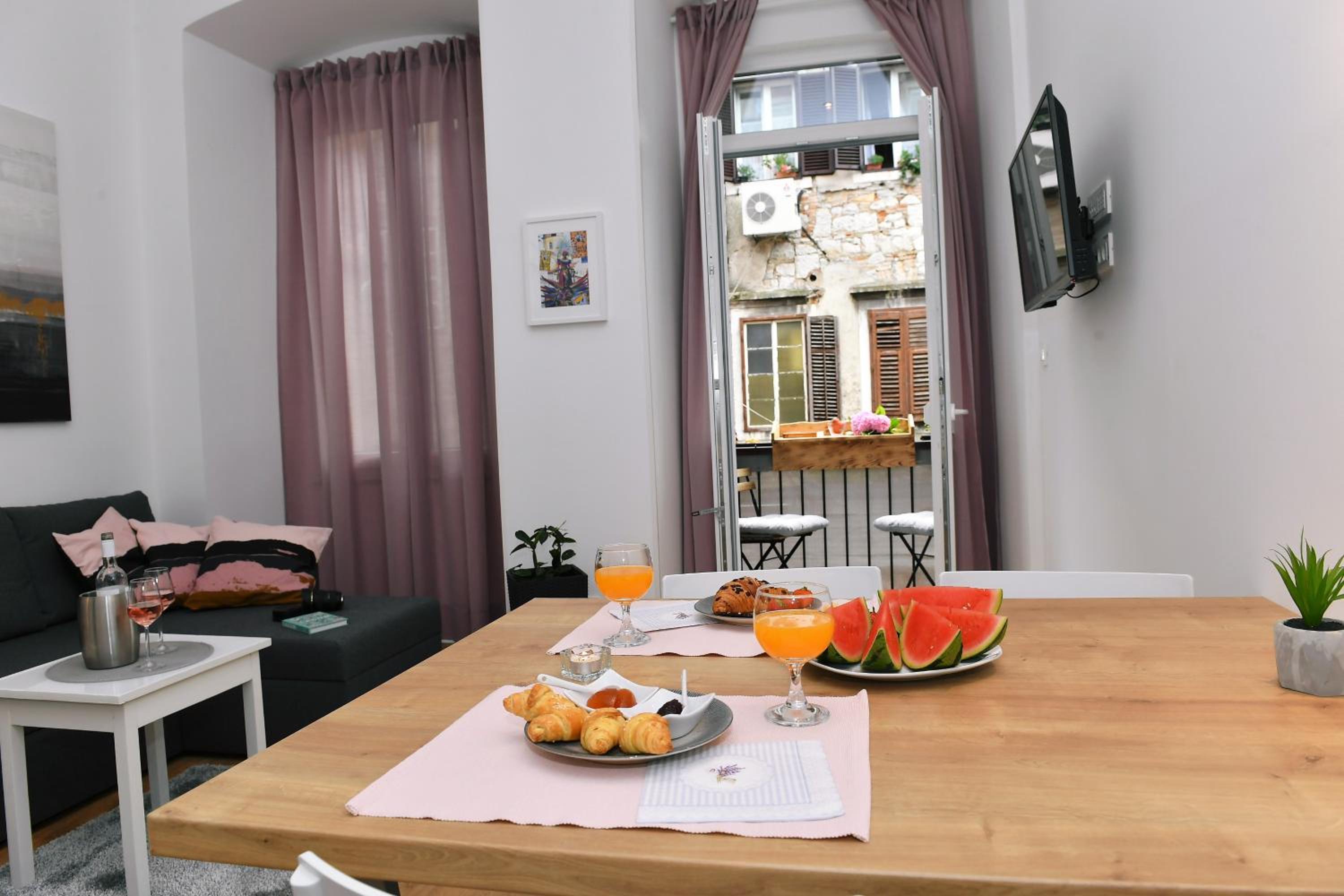 Vitopolis 3 en Rijeka — dining