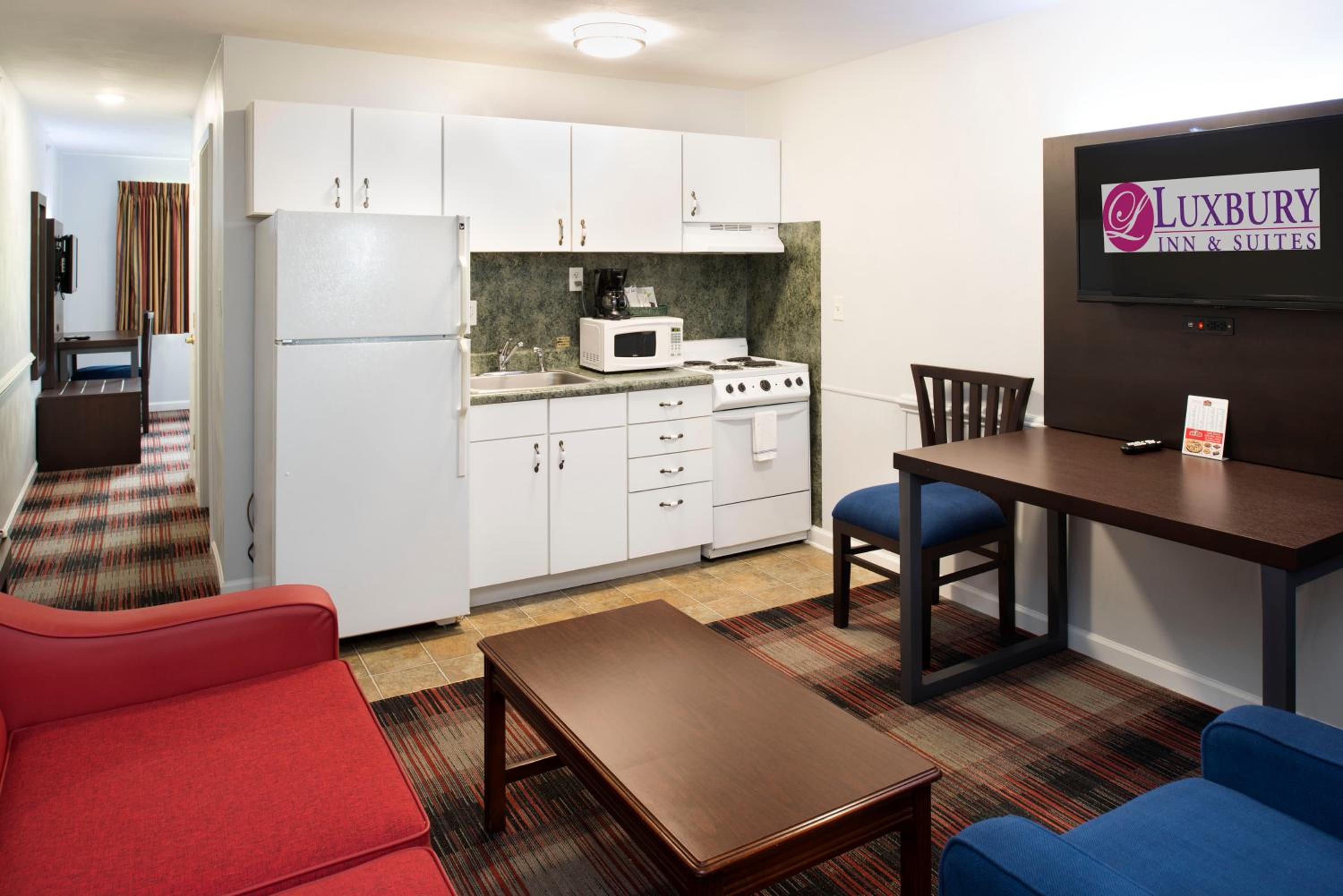Luxbury Inn & Suites view 5