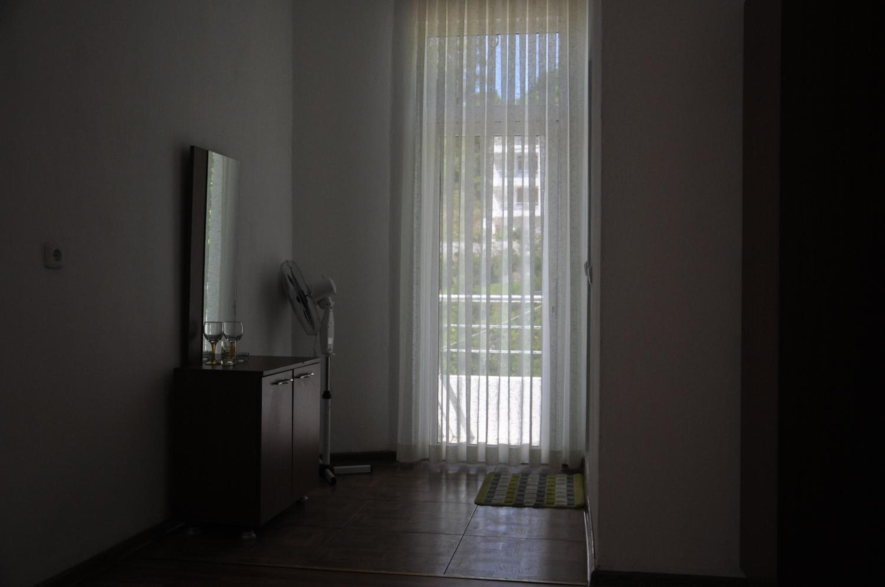 Photo 57