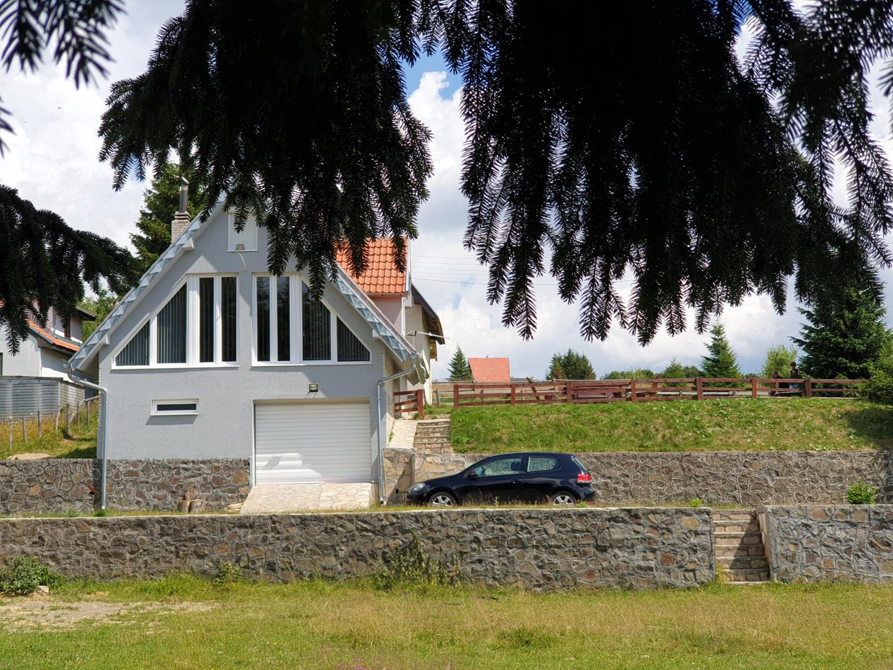 Photo 41
