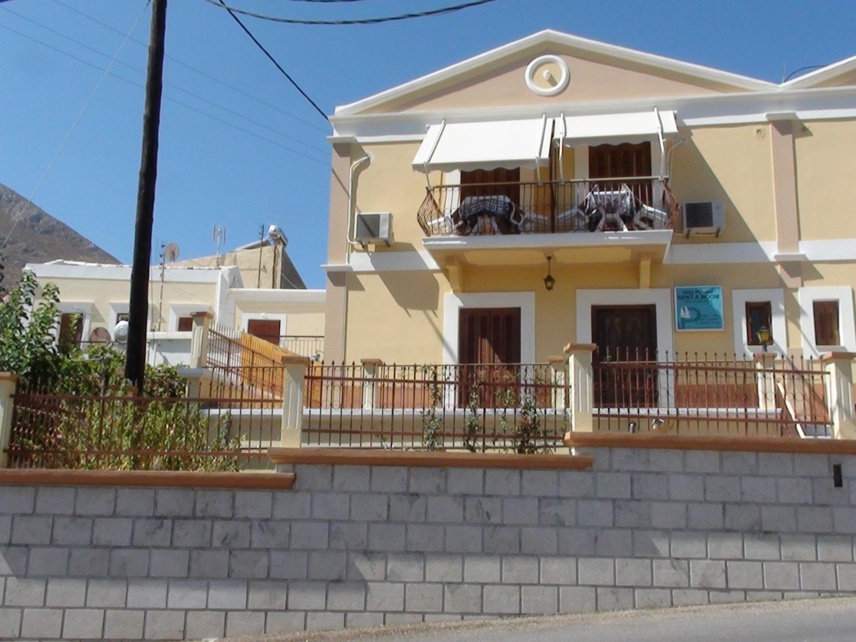 Villa Pinotsi