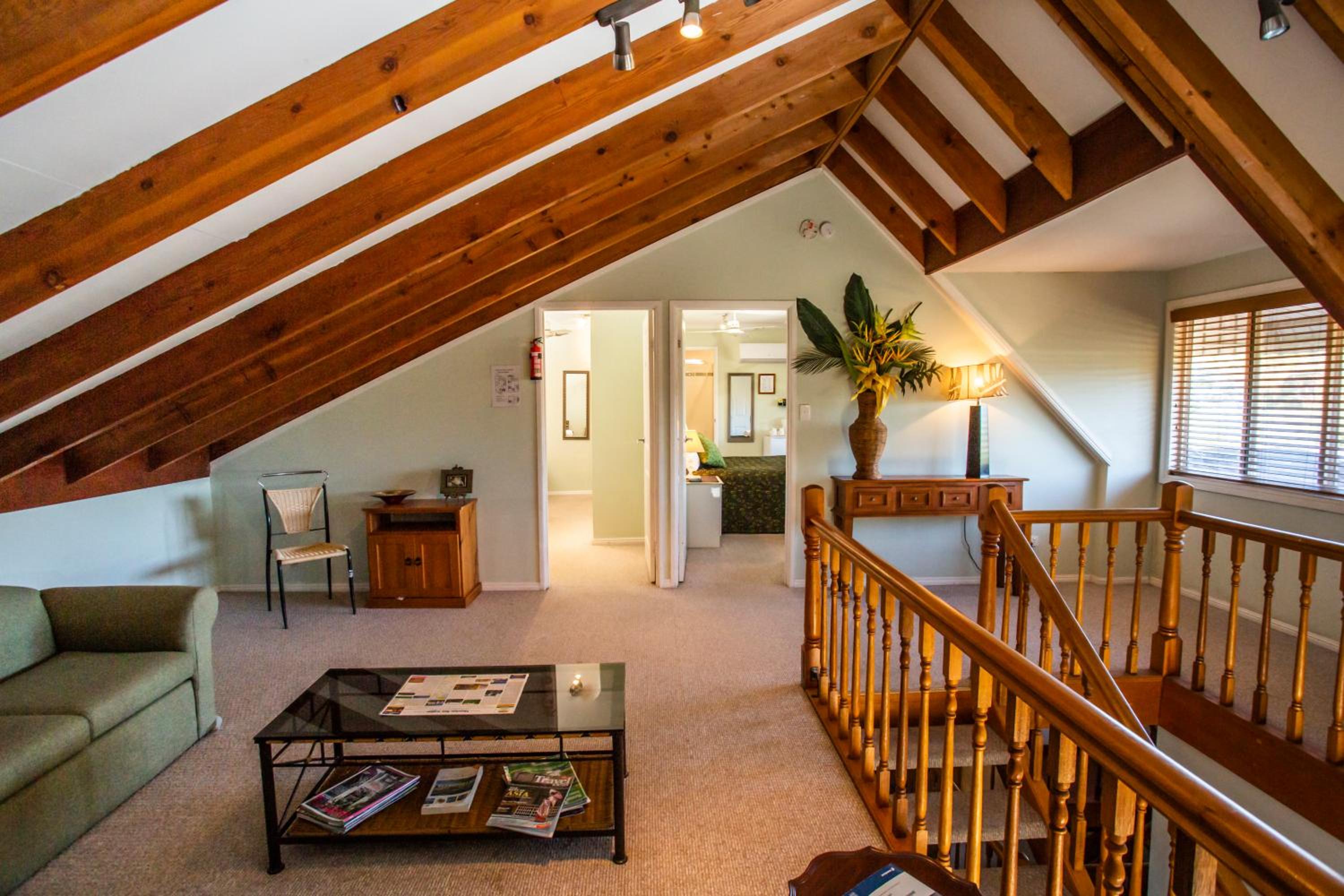 Ainslie Manor Guest House