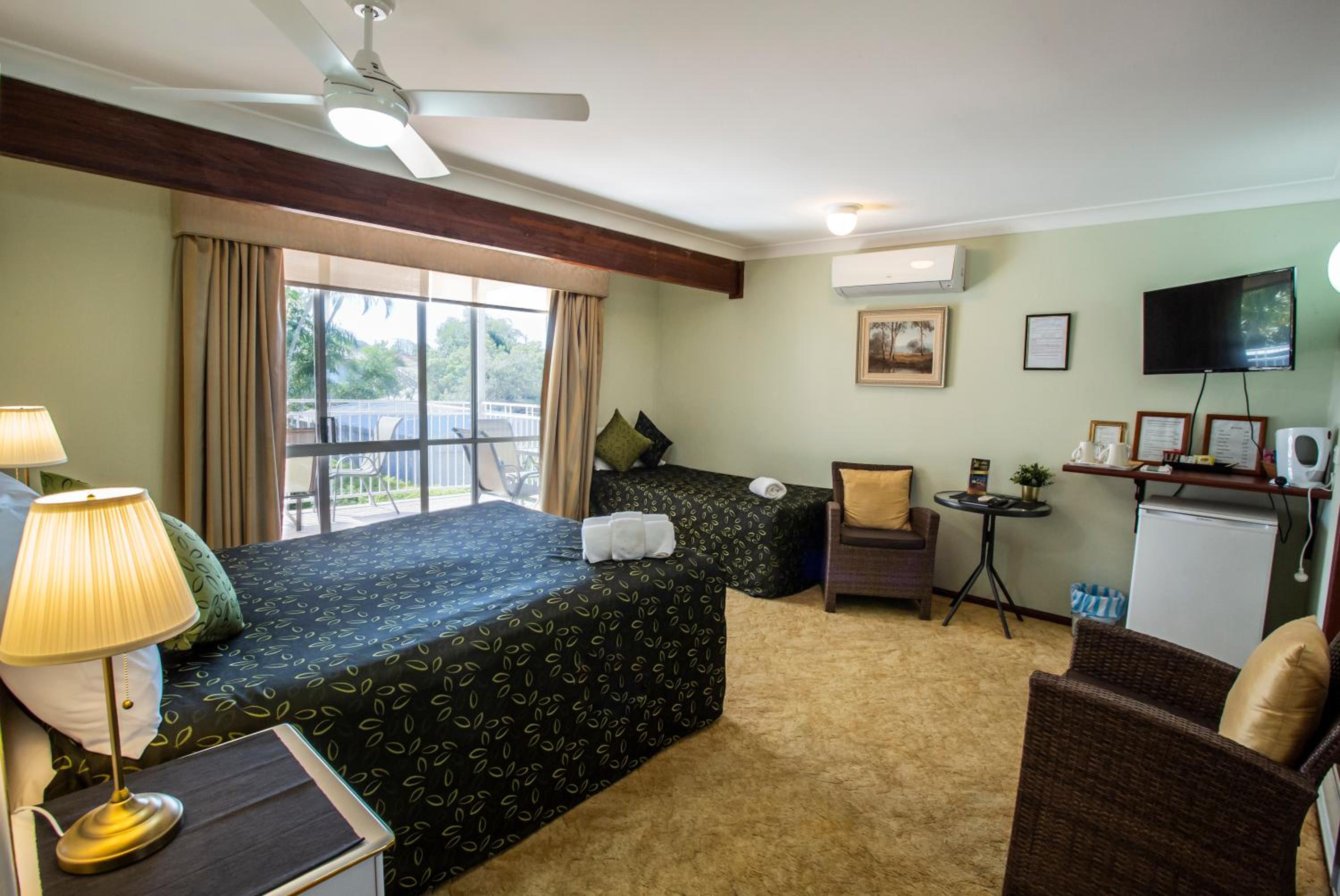 Ainslie Manor Guest House