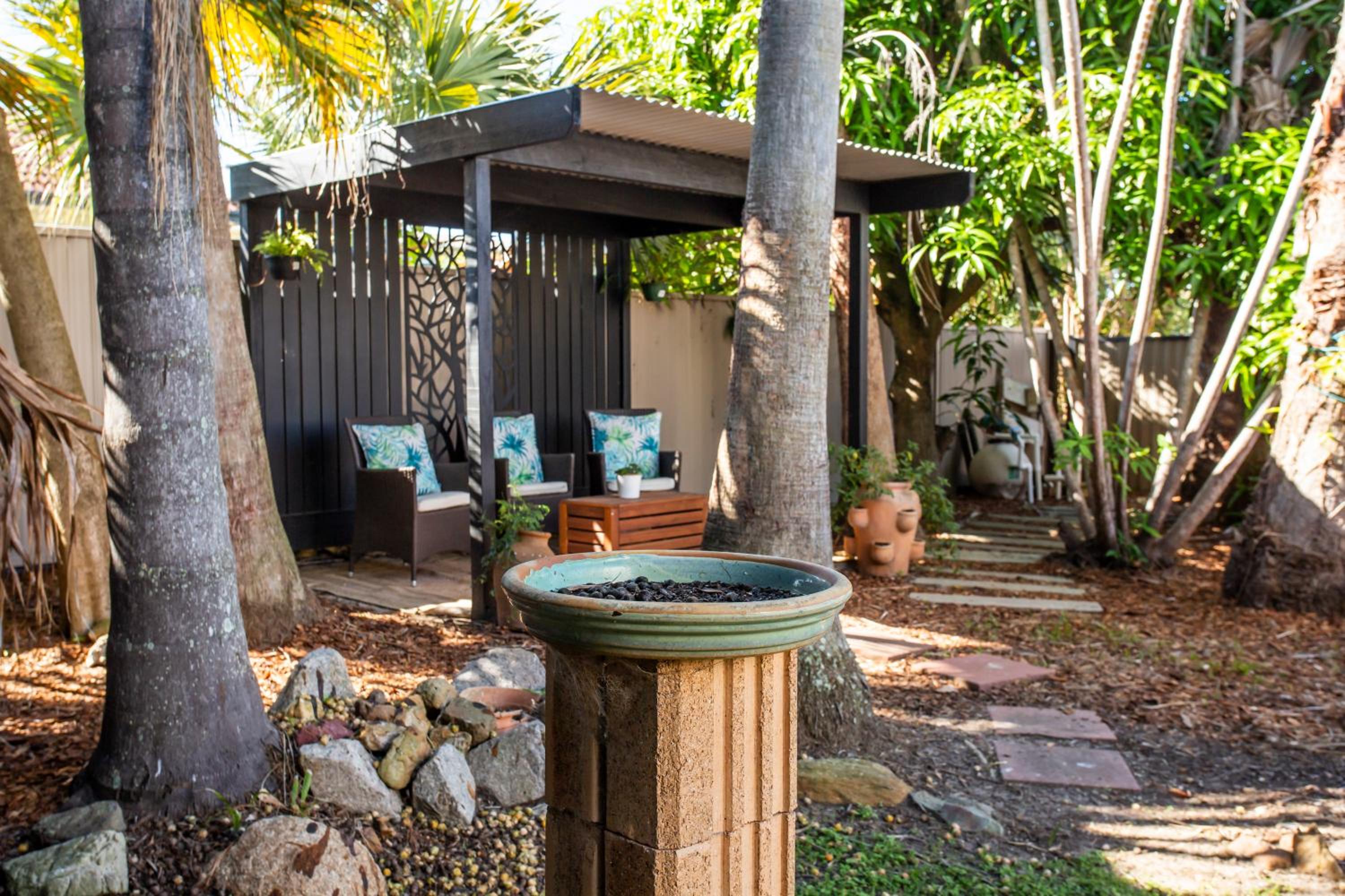 Ainslie Manor Guest House