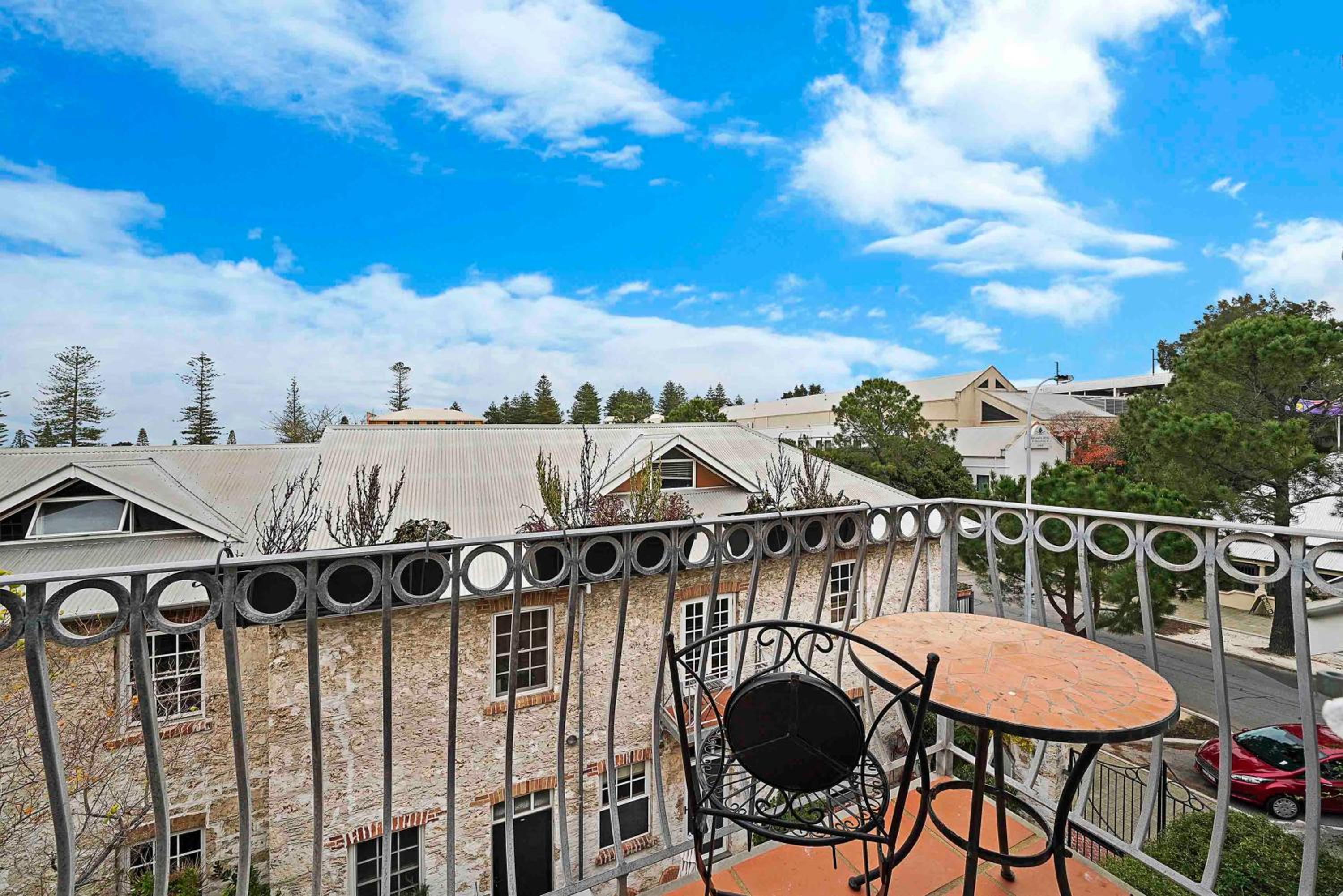 Fremantle Port Mill Bed & Breakfast - Unique Accommodation