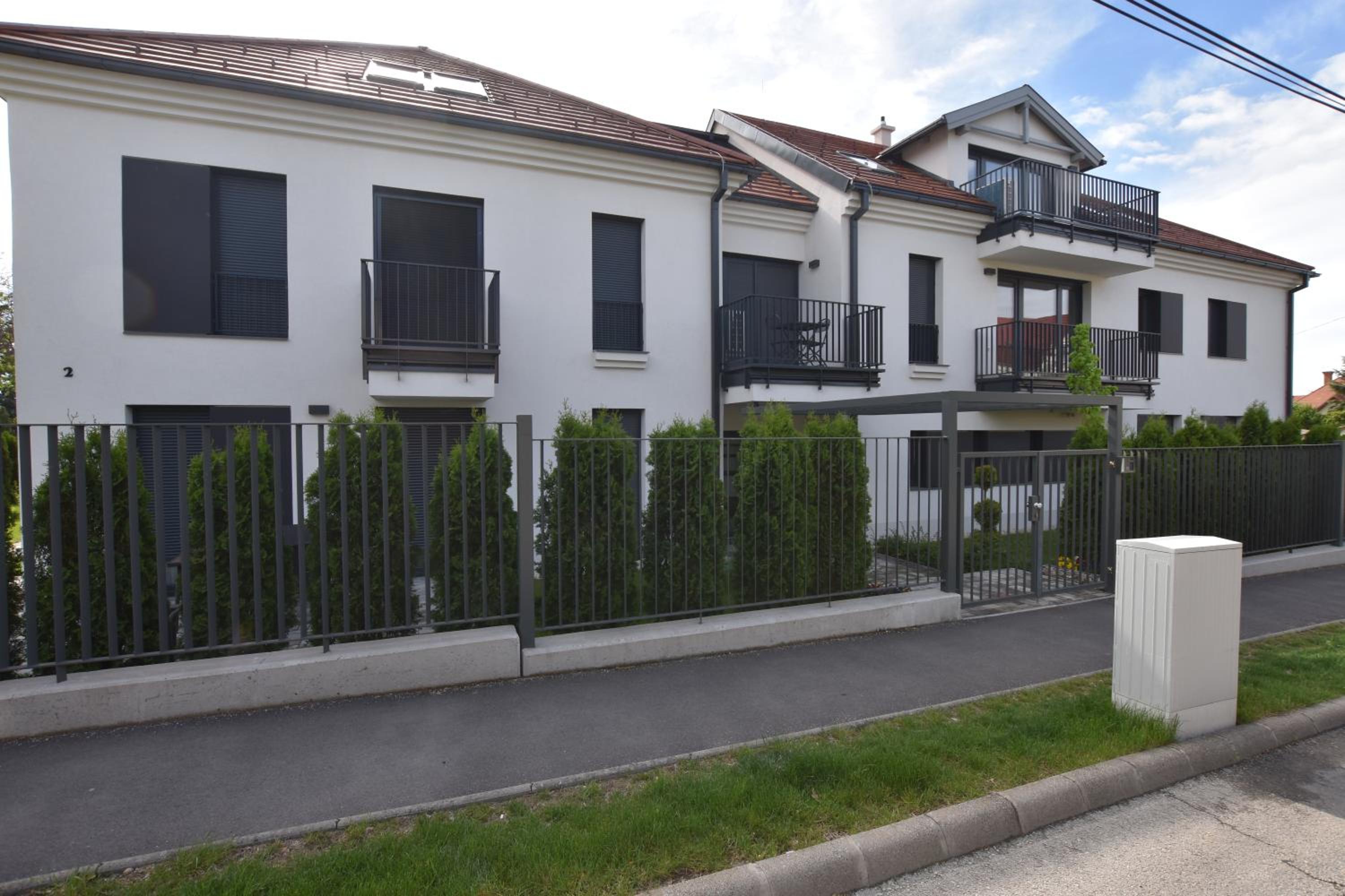 Azur apartman view 2