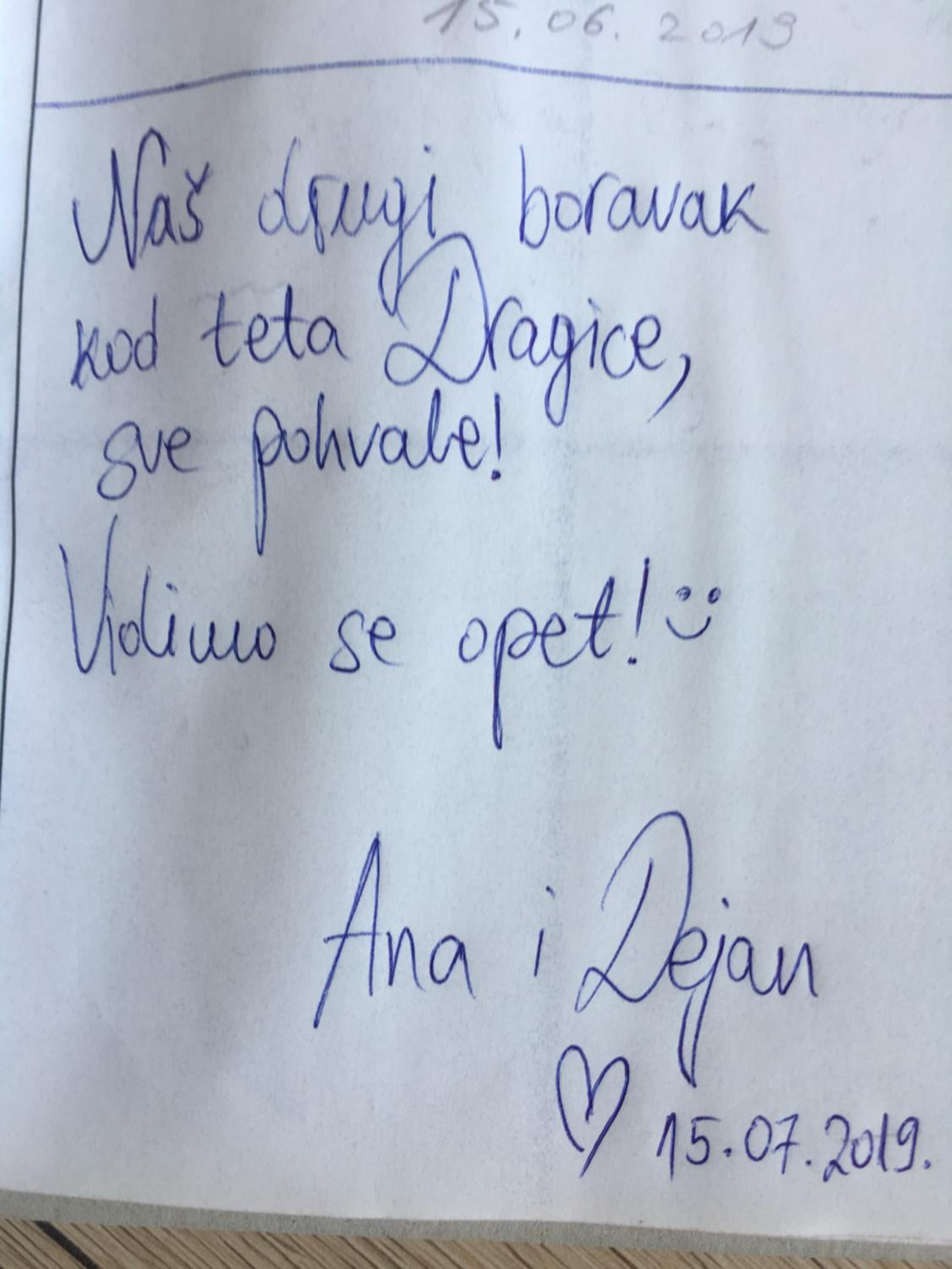 Photo 52
