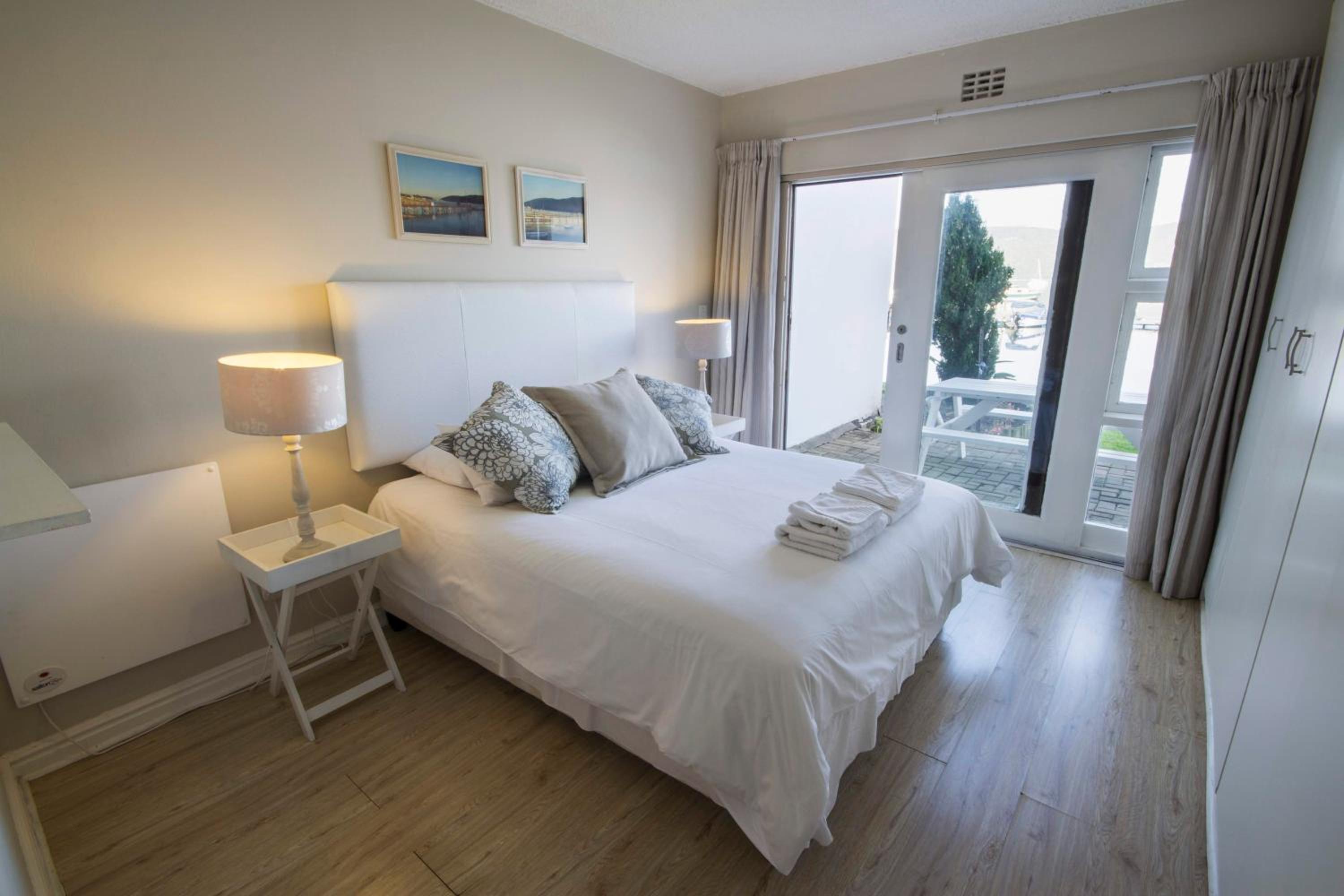 Laguna Grove Holiday Rentals