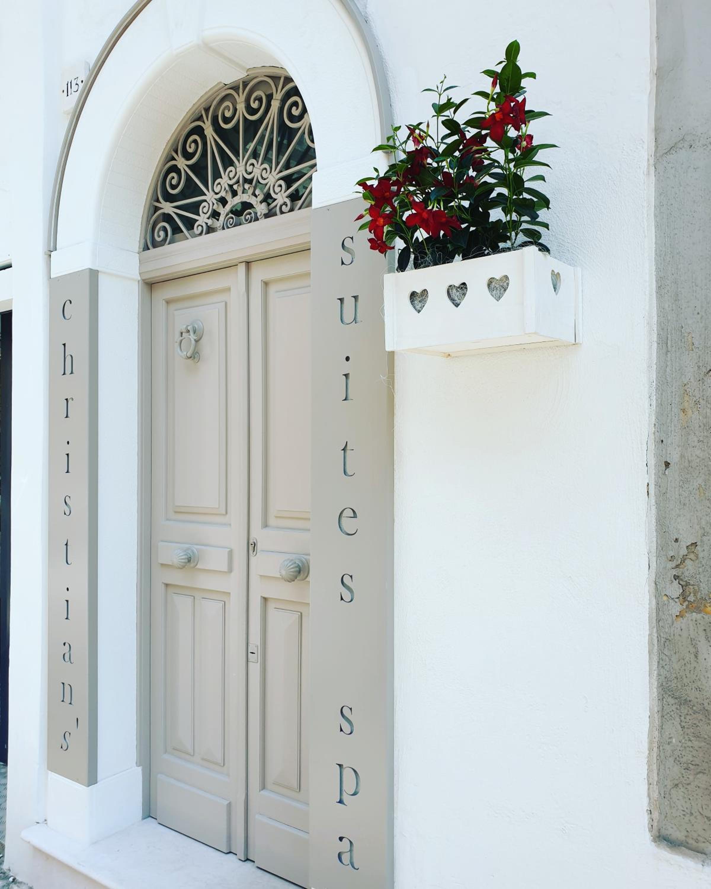 Hotel Christian's Suites & Spa - Image 1