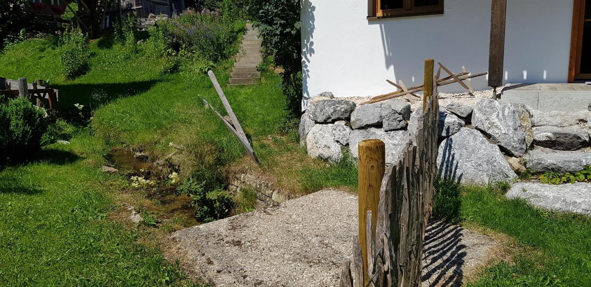 Photo 25