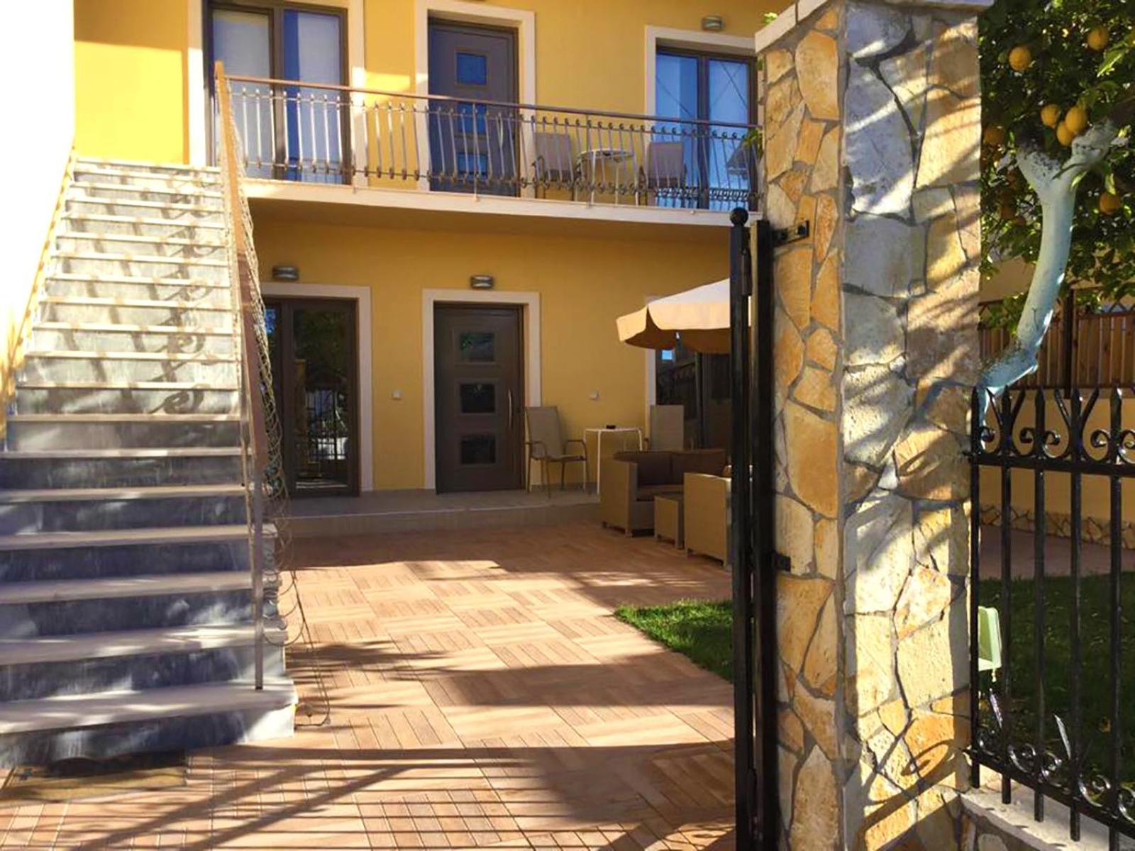 Villa Marinos