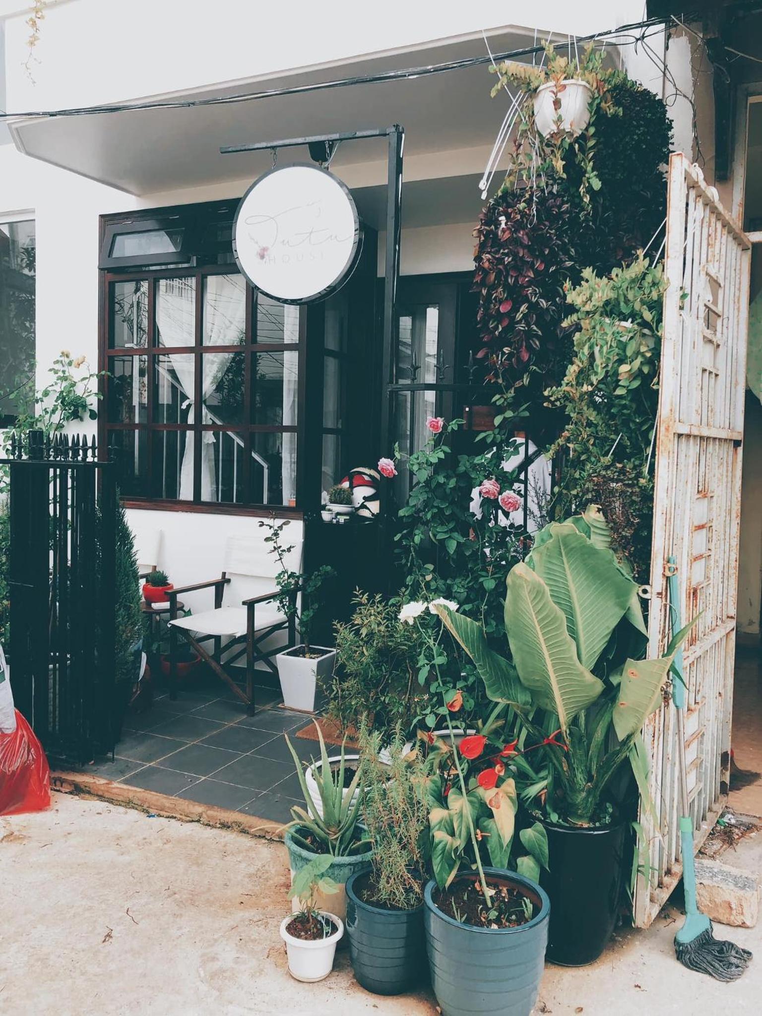 TUTU House
