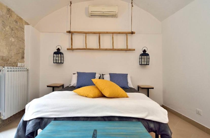 Modica Vacations - Casa Vasa - Property Image 13
