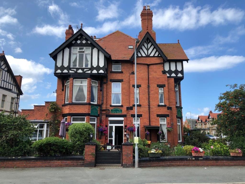 Hotel The Tilstone Guest House - Image 1