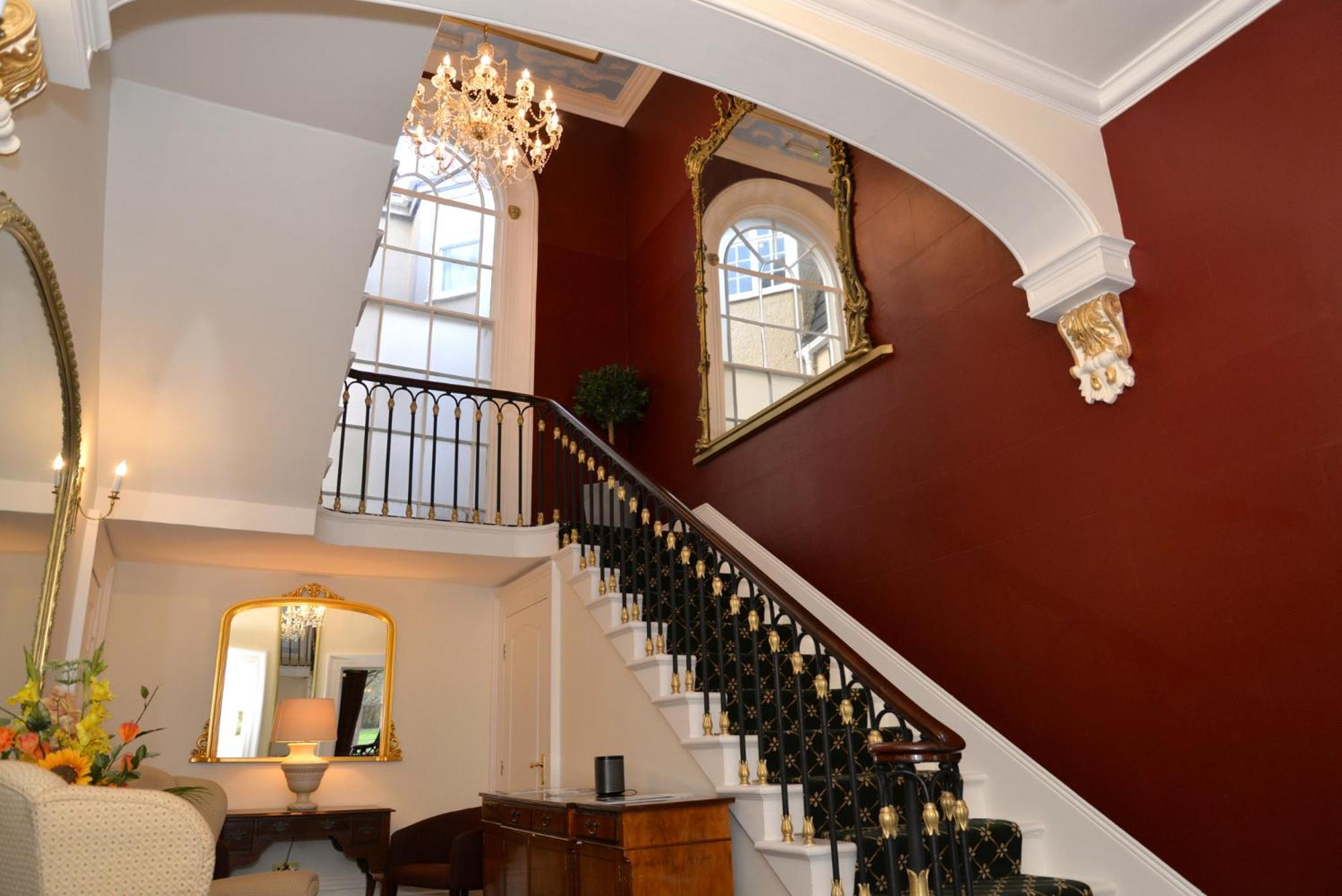 Chiseldon House Hotel