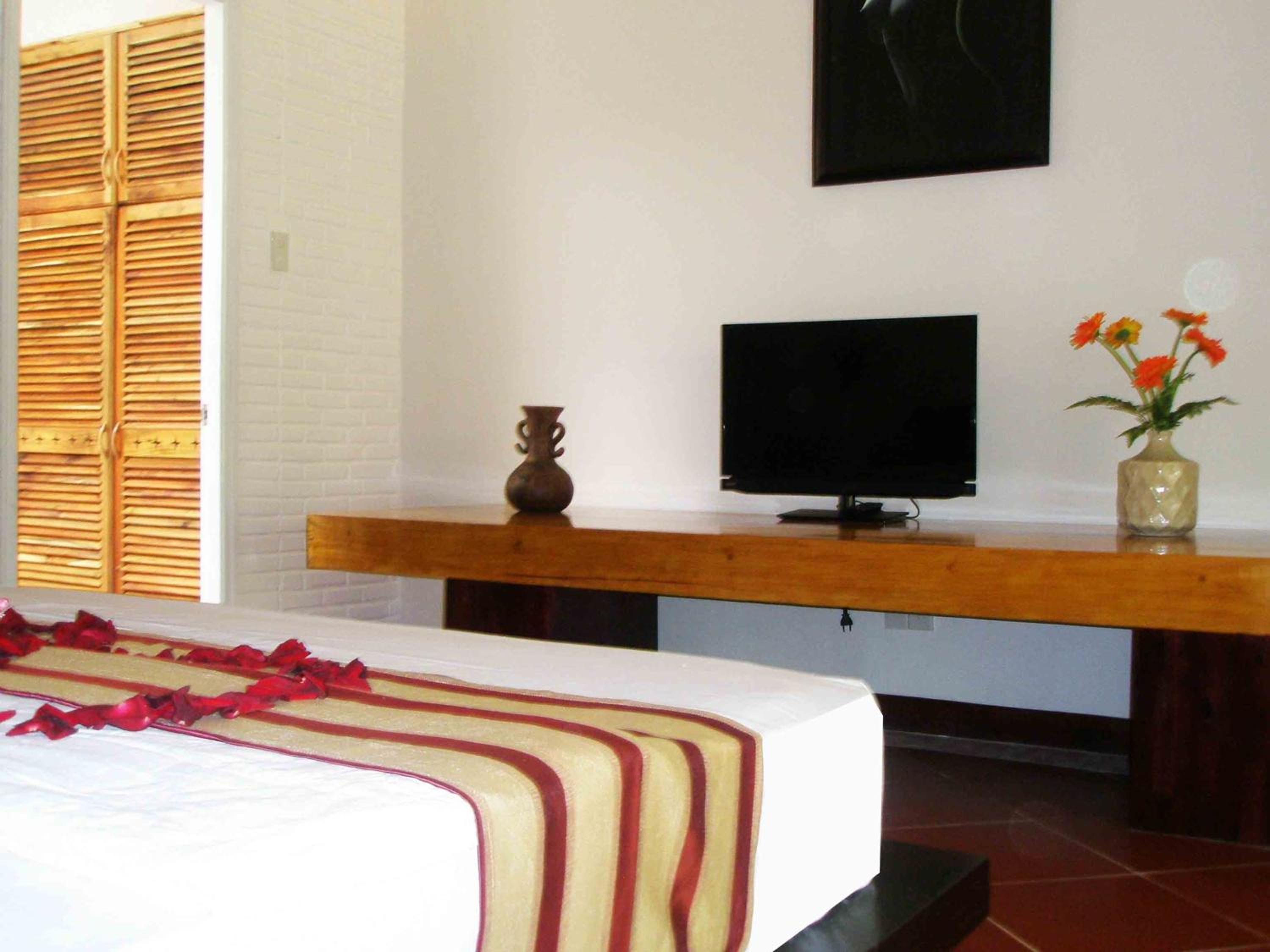 Green Hill Resort and Spa