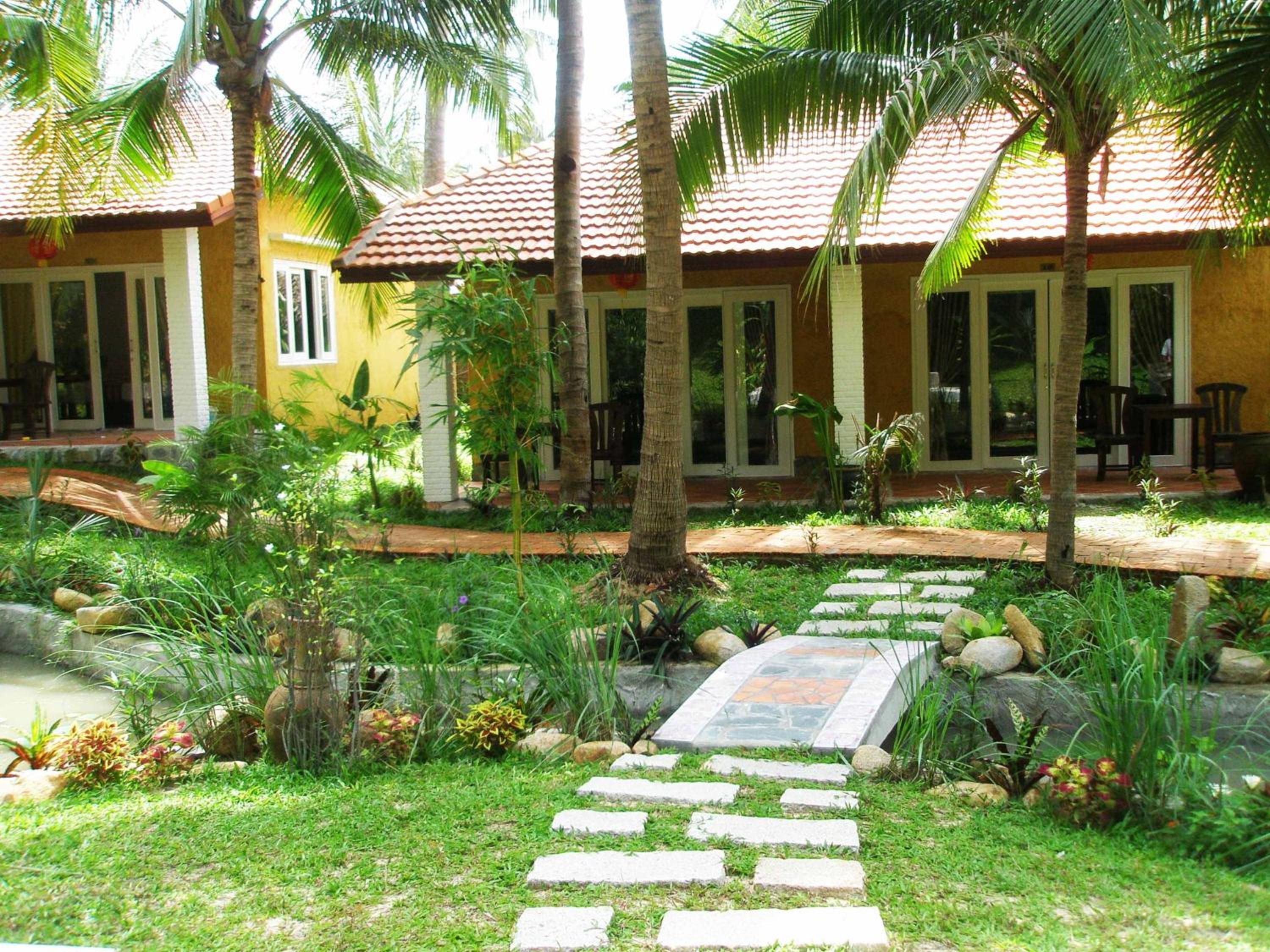 Green Hill Resort and Spa