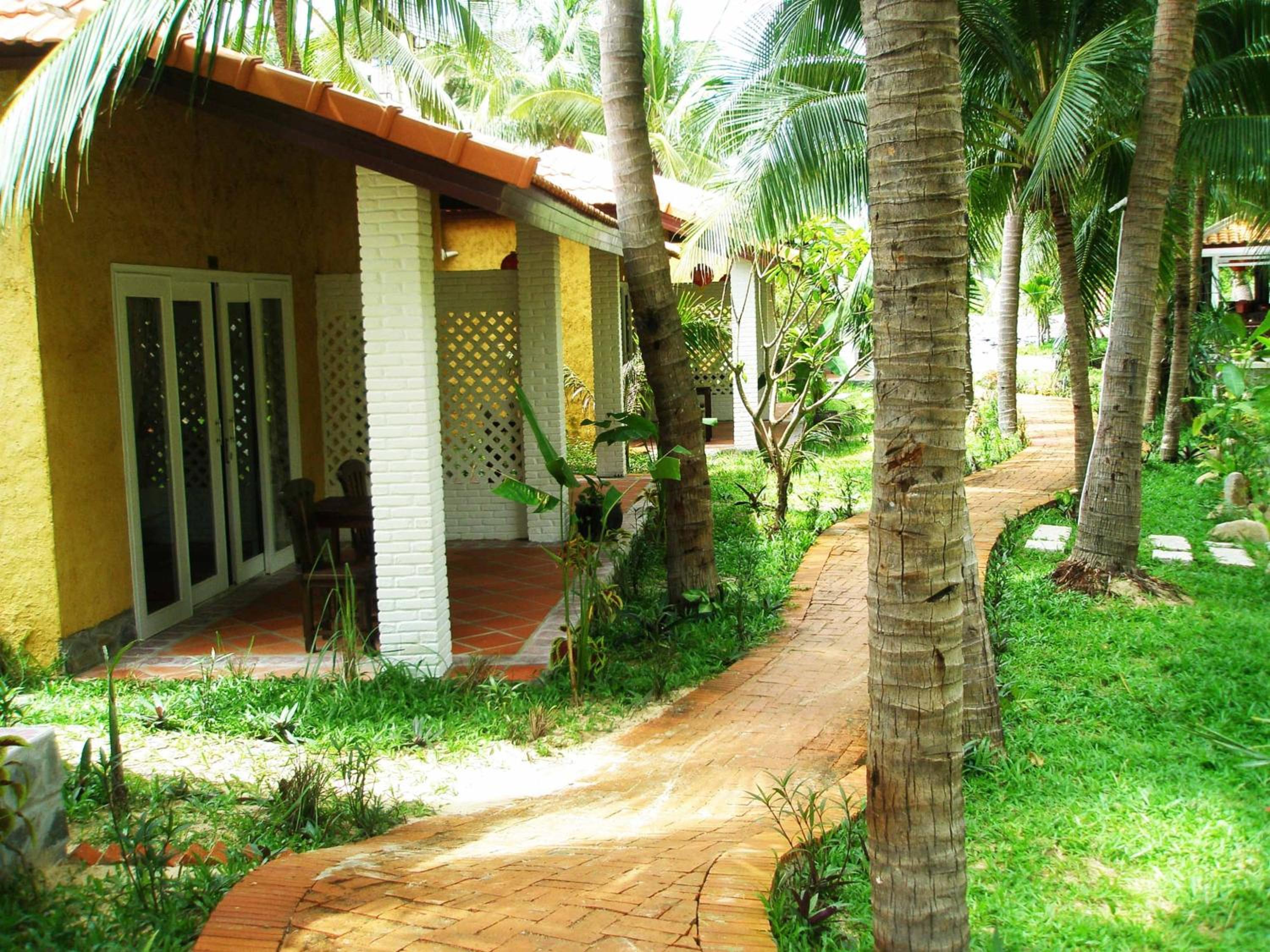 Green Hill Resort and Spa