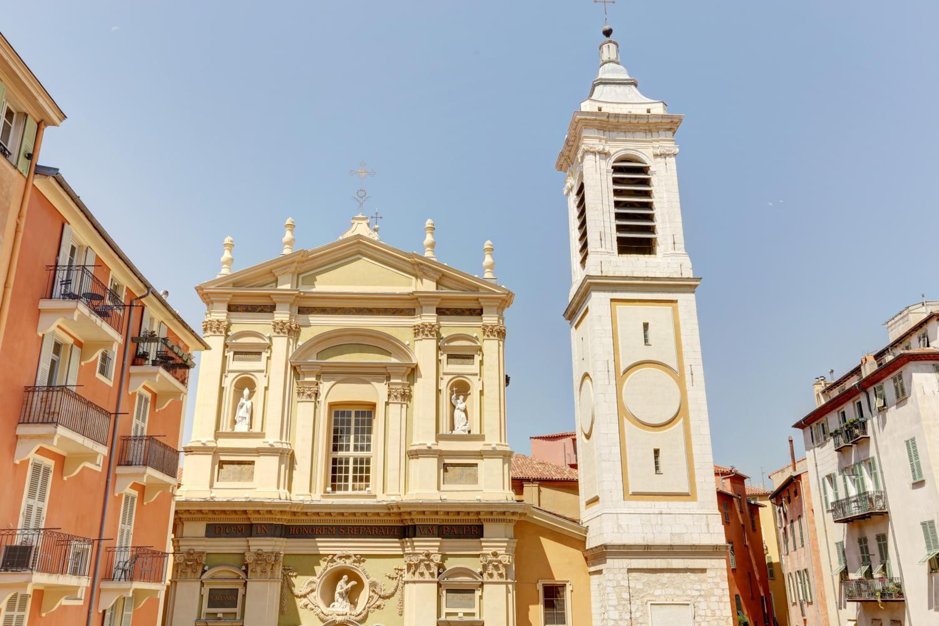 Photo 42