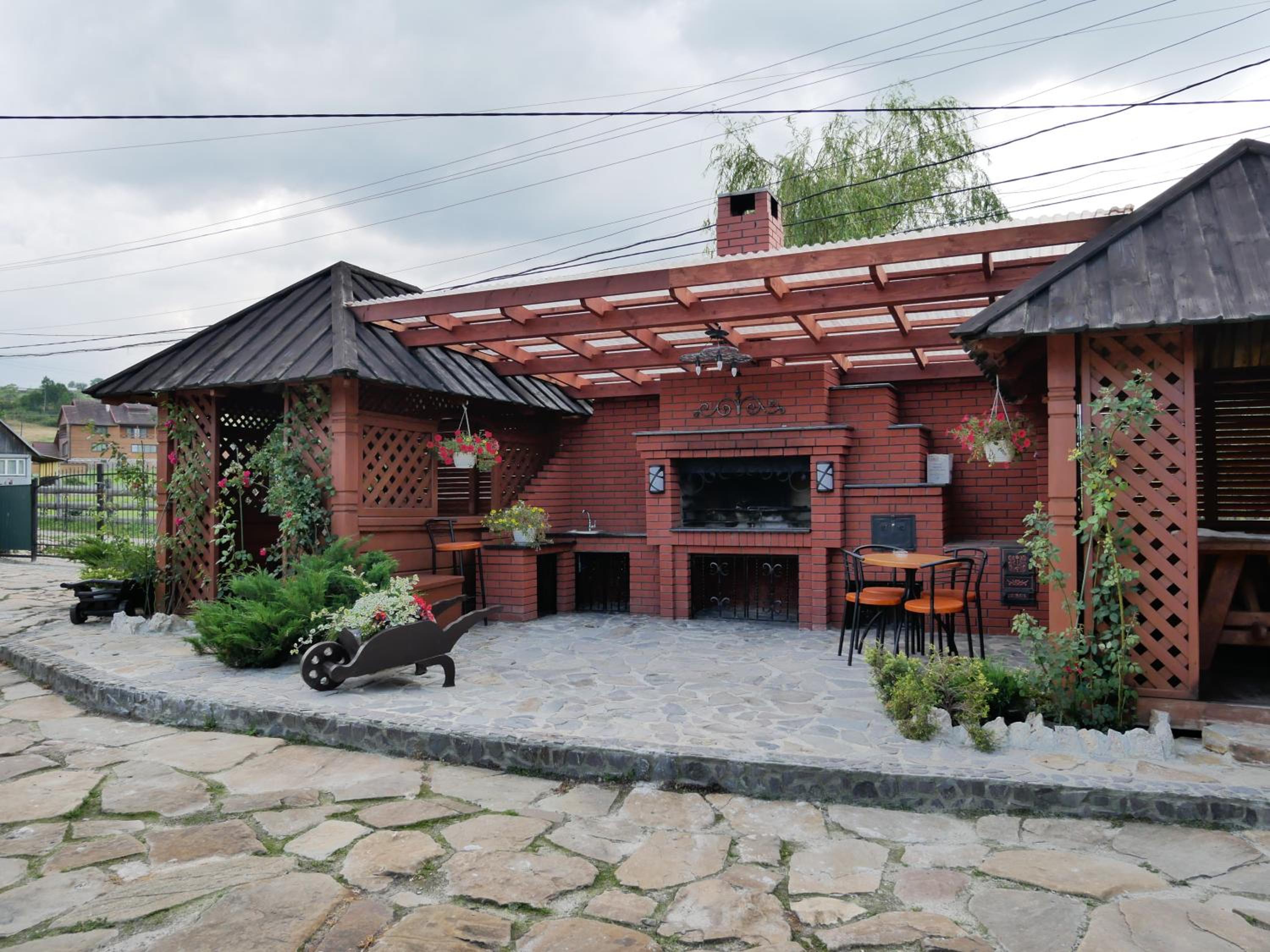 Cottage "Pyate Koleso" view 3